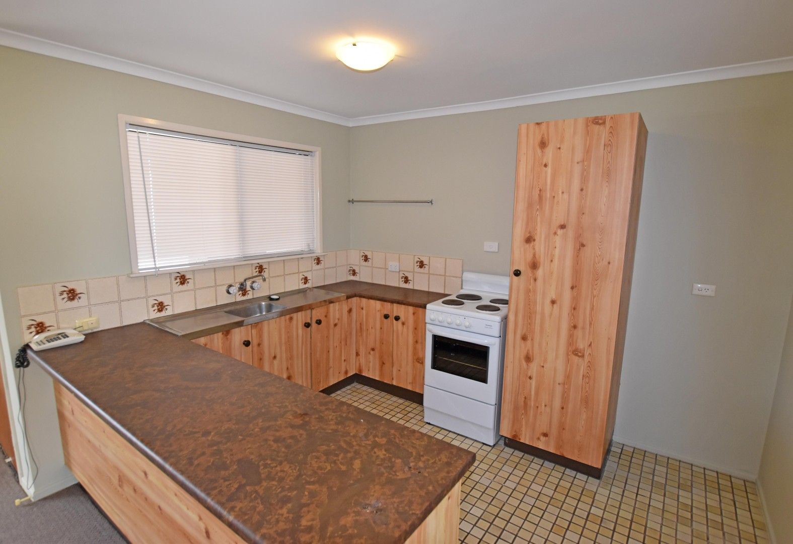 4a Camille Street, Clinton, QLD 4680