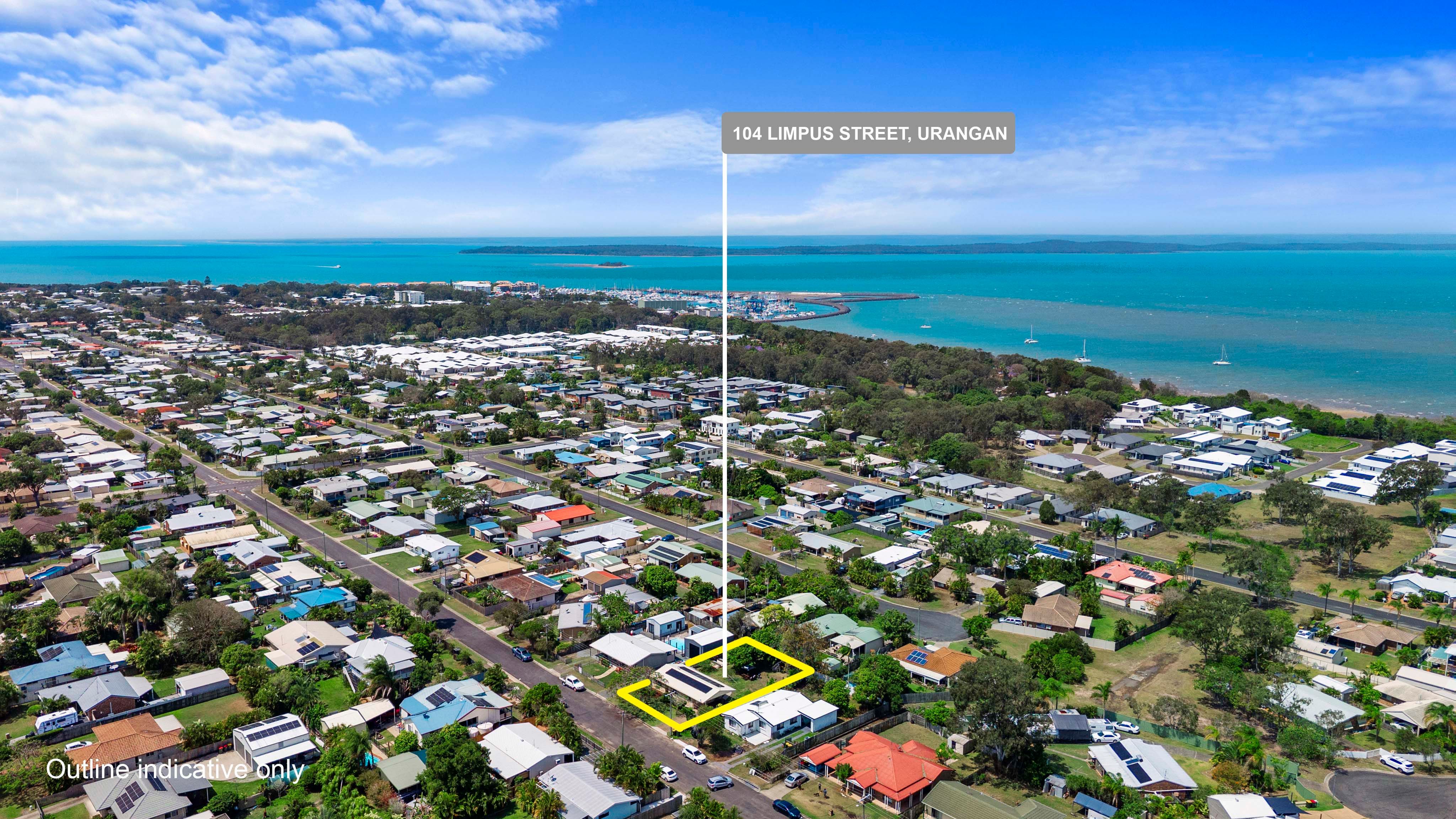 104 Limpus Street, Urangan, QLD 4655