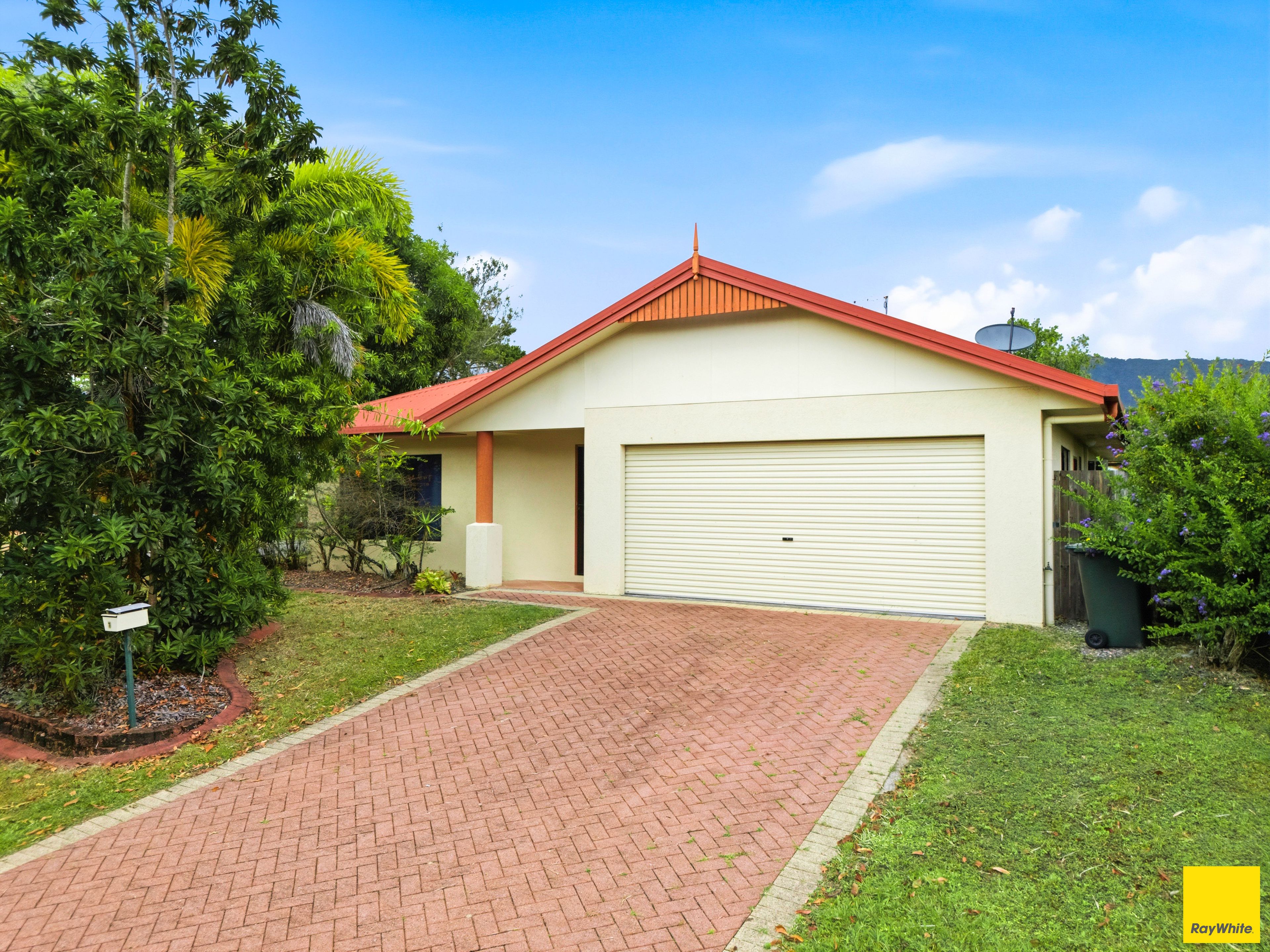 1 Kurrimine Close — photo 2 of 21
