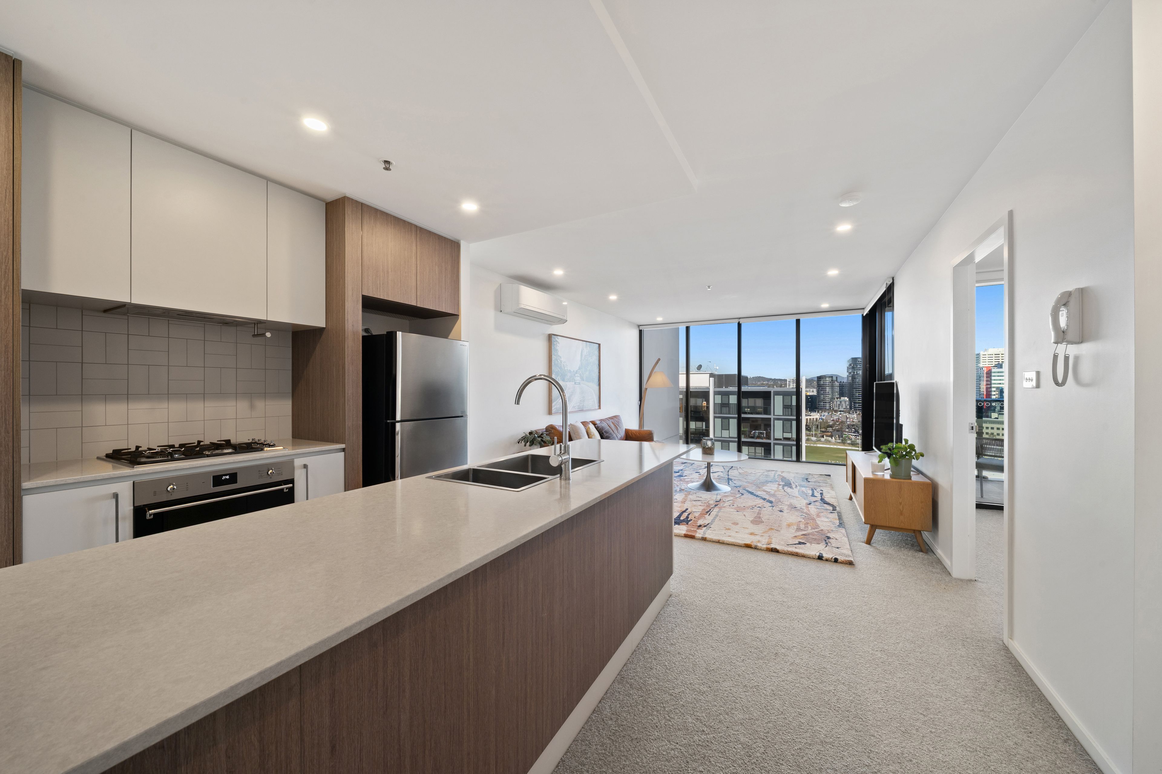 159/11 Irving Street — photo 6 of 21