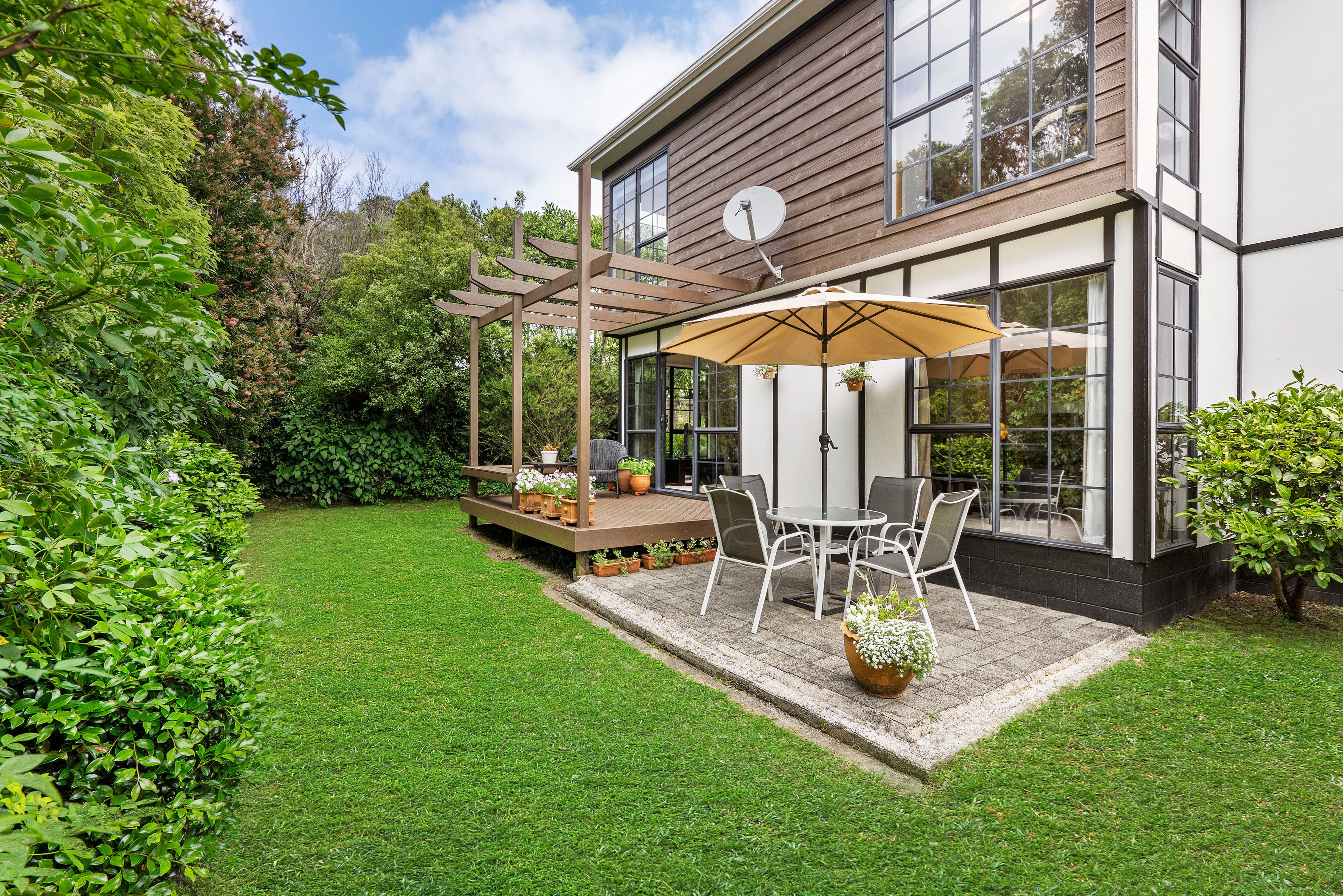 10B Hadfield Avenue, Waterview, Auckland City