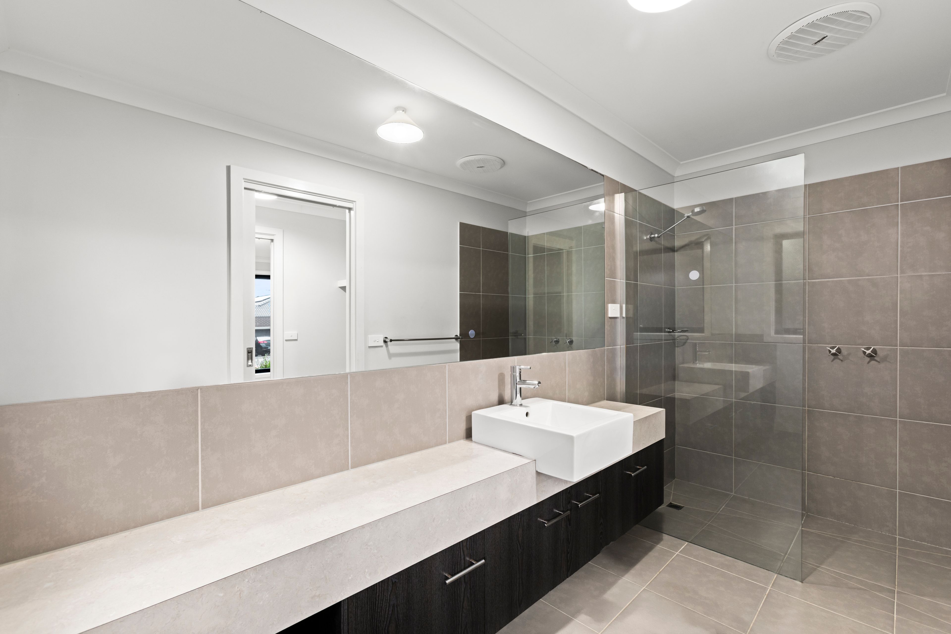 37 Tannin Way — photo 10 of 20