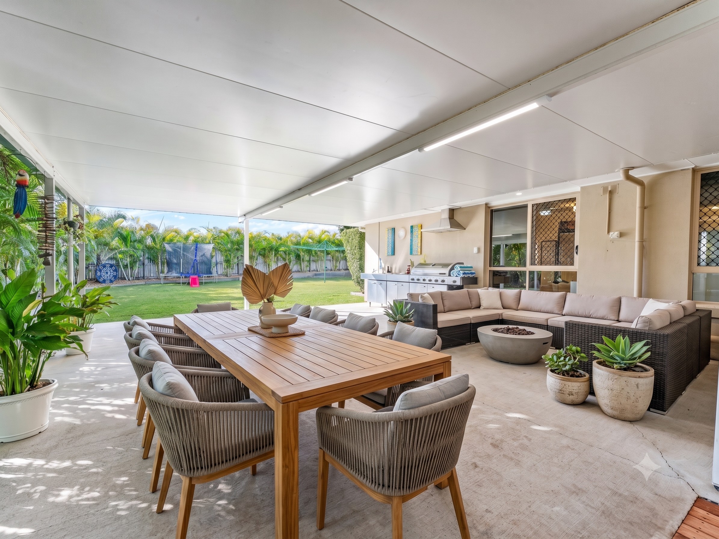 18 Iris Court, Yamanto, QLD 4305