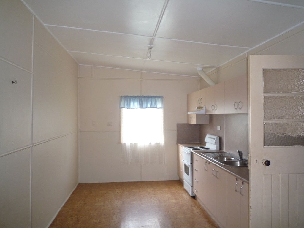 12 Upper Union Street, Deception Bay, QLD 4508