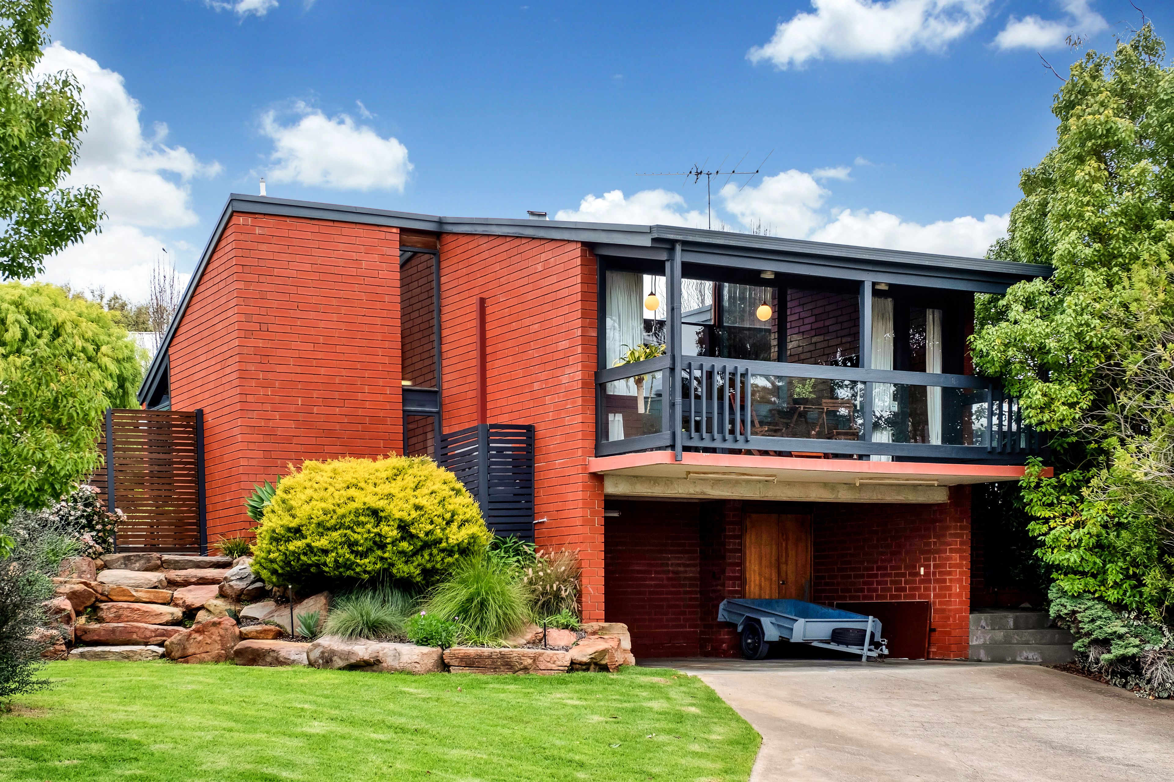 13 University Way, Bellevue Heights, SA 5050