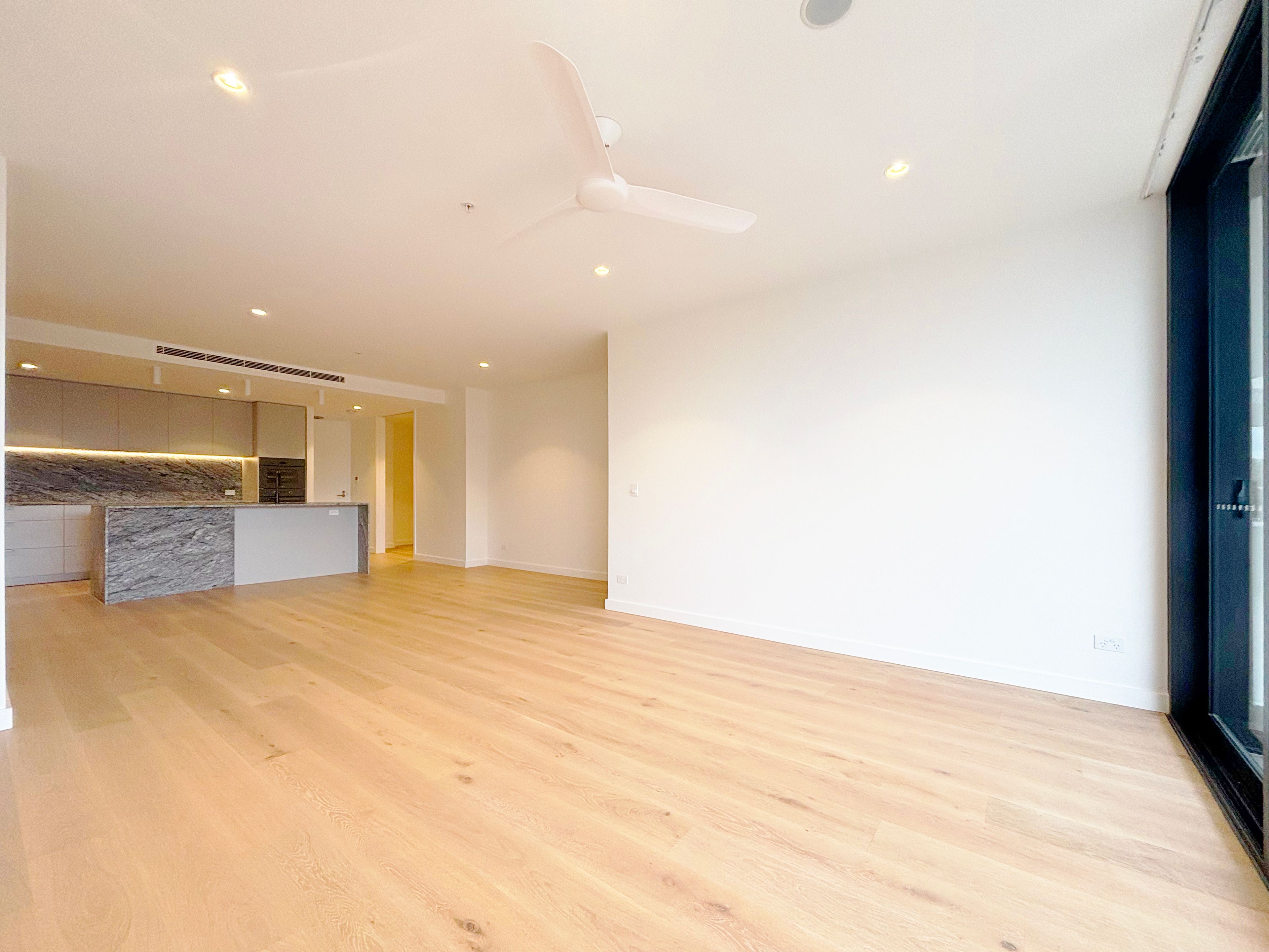 305/7 Weightman Street — photo 3 of 27