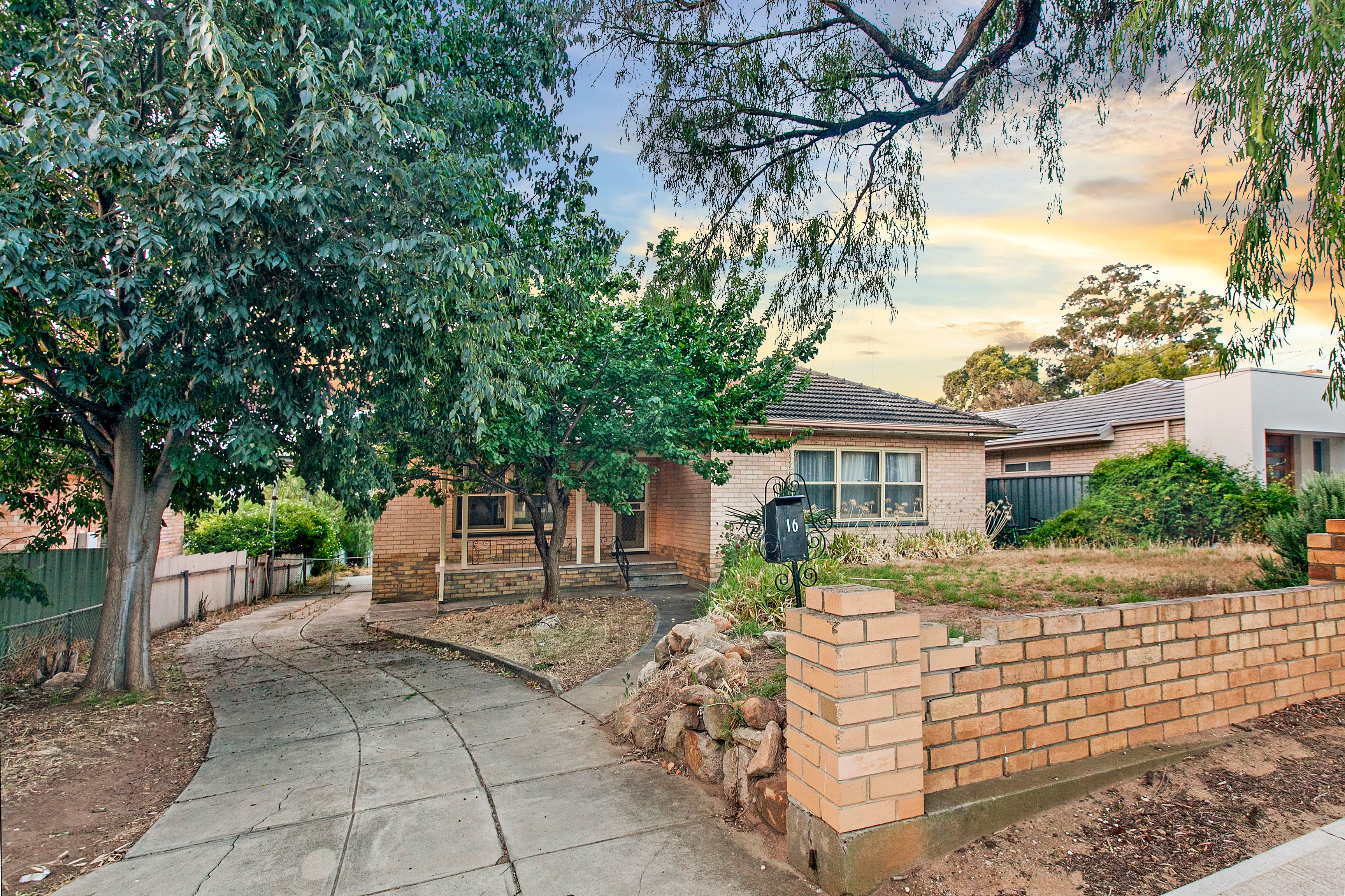 16 Darlington Street, Enfield SA 5085