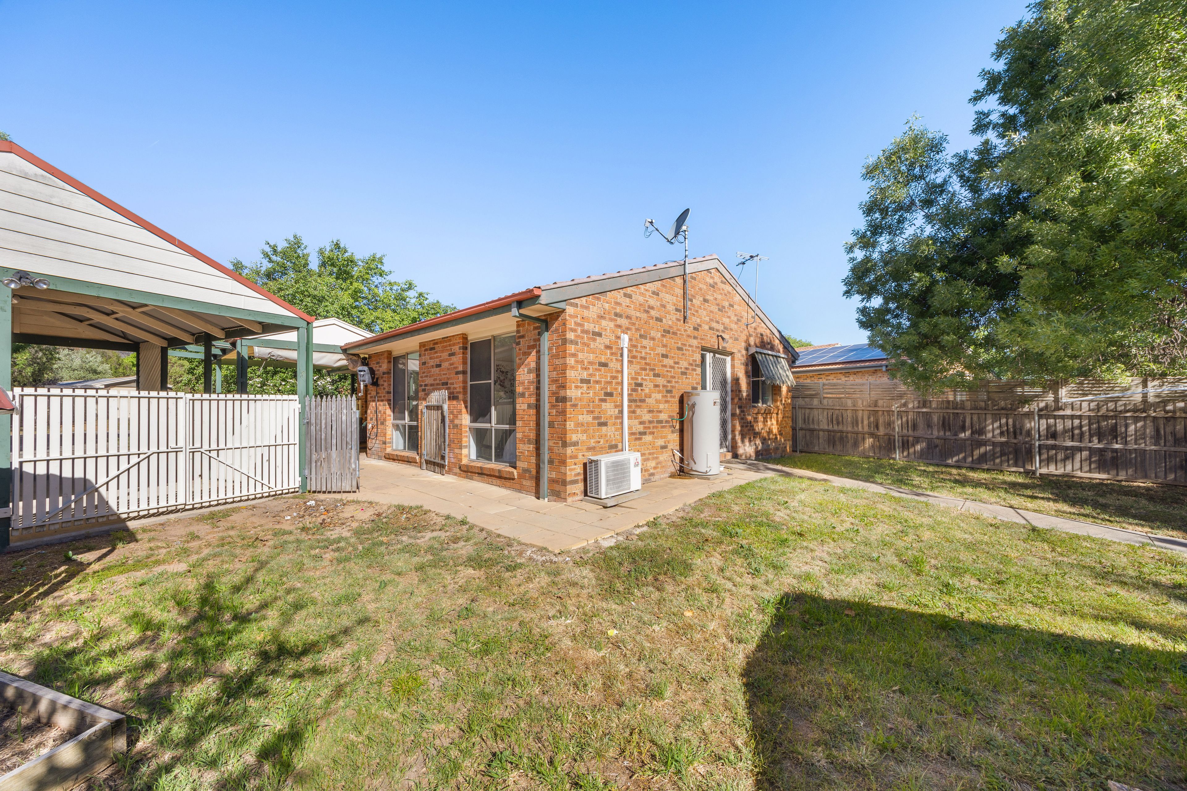16 Sherwood Circuit — photo 12 of 16