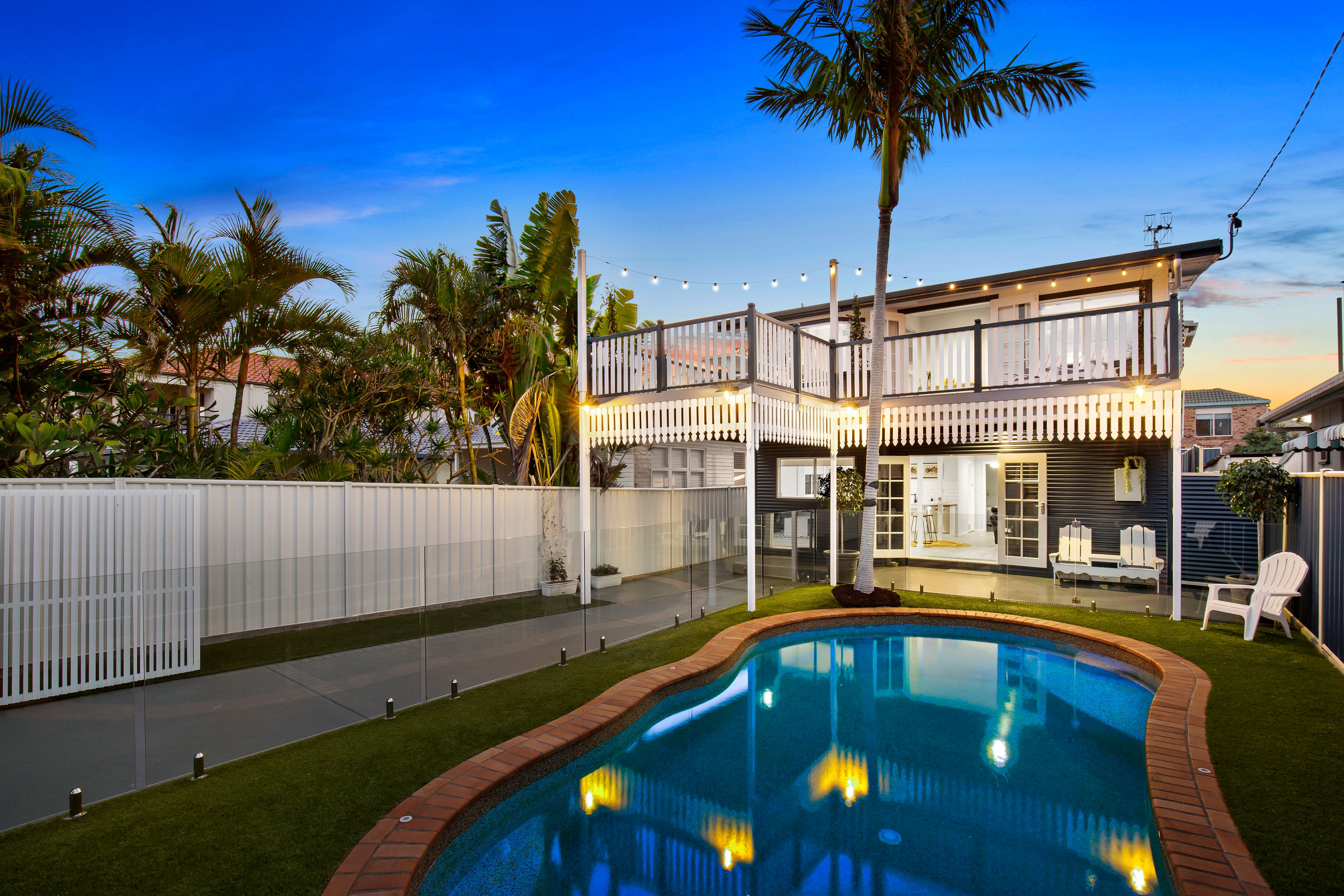 19 Twenty Fifth Avenue, Palm Beach QLD 4221