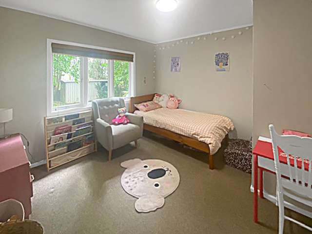 165 Kitchener Road photo 3