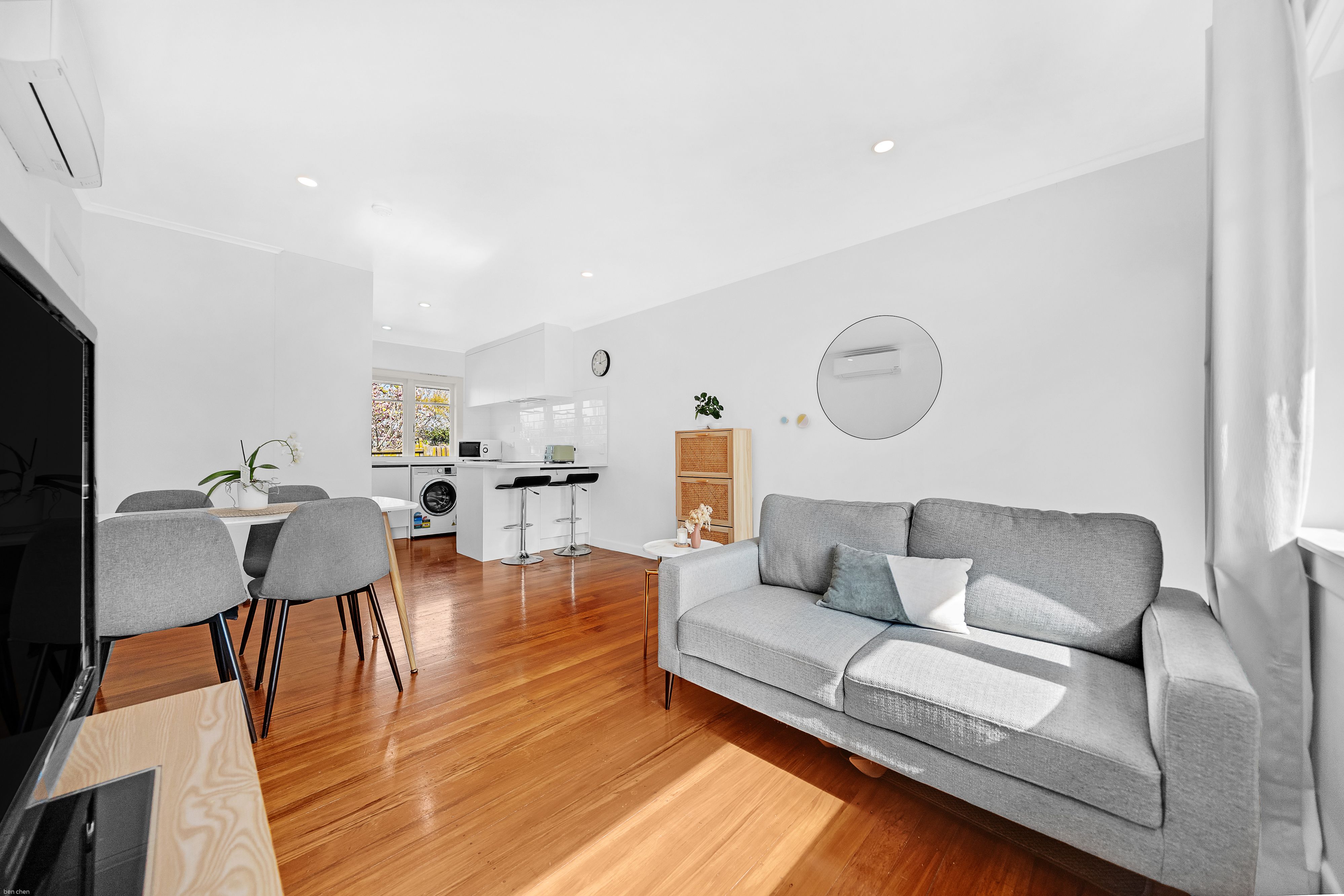 2/7 Greenhill Crescent, Pakuranga Heights, Manukau City