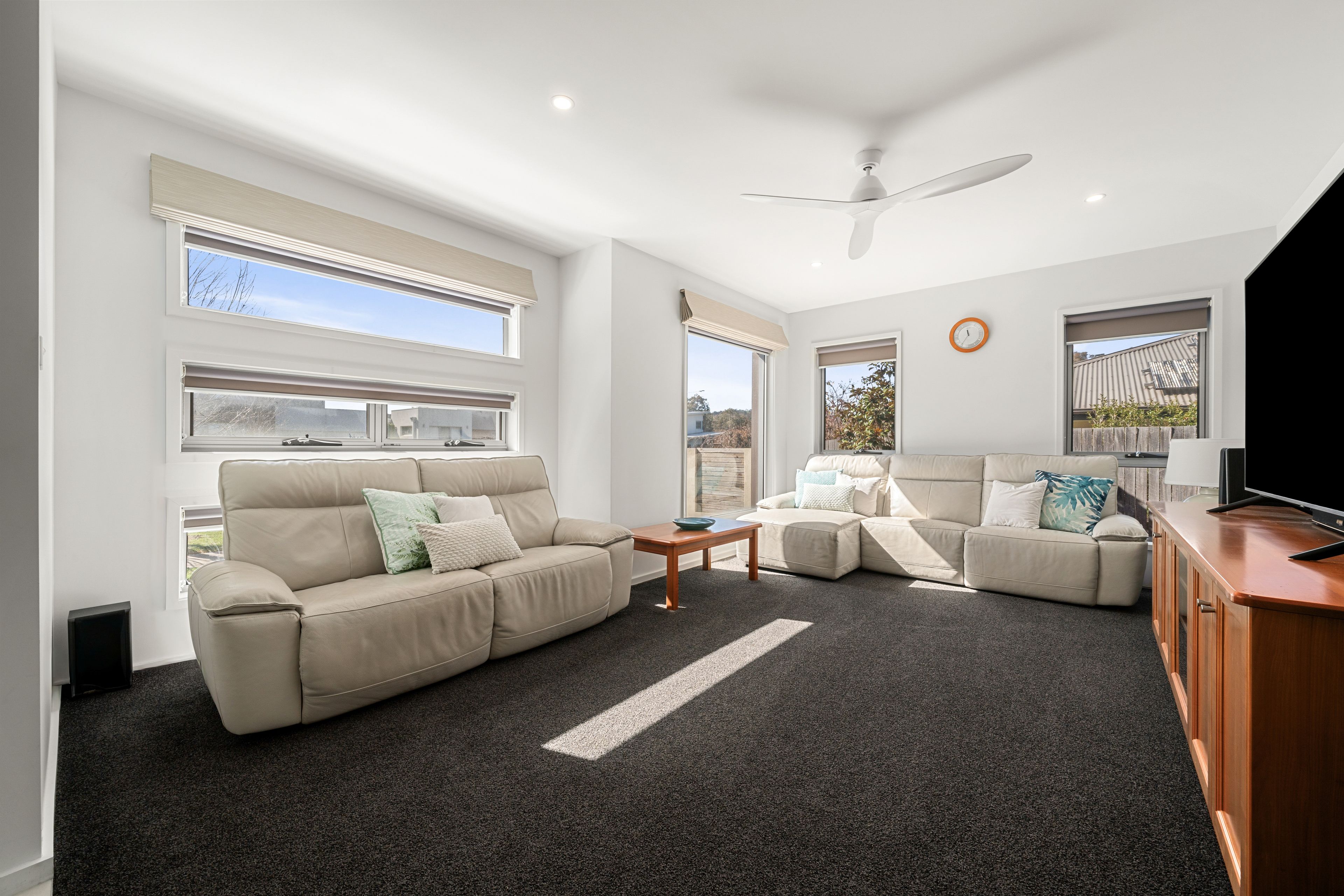 39 Casilda Street — photo 3 of 25