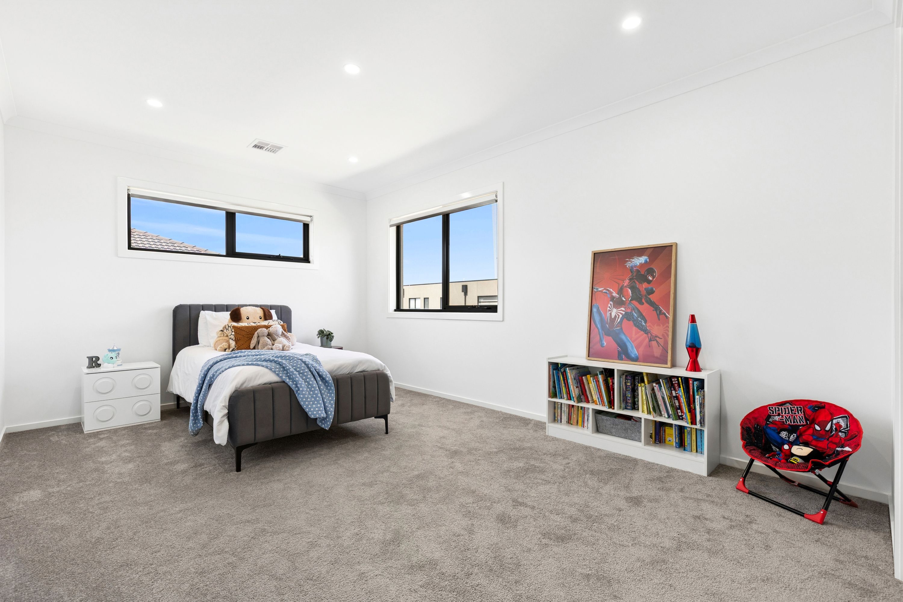54 Wattlebird Drive — photo 14 of 26