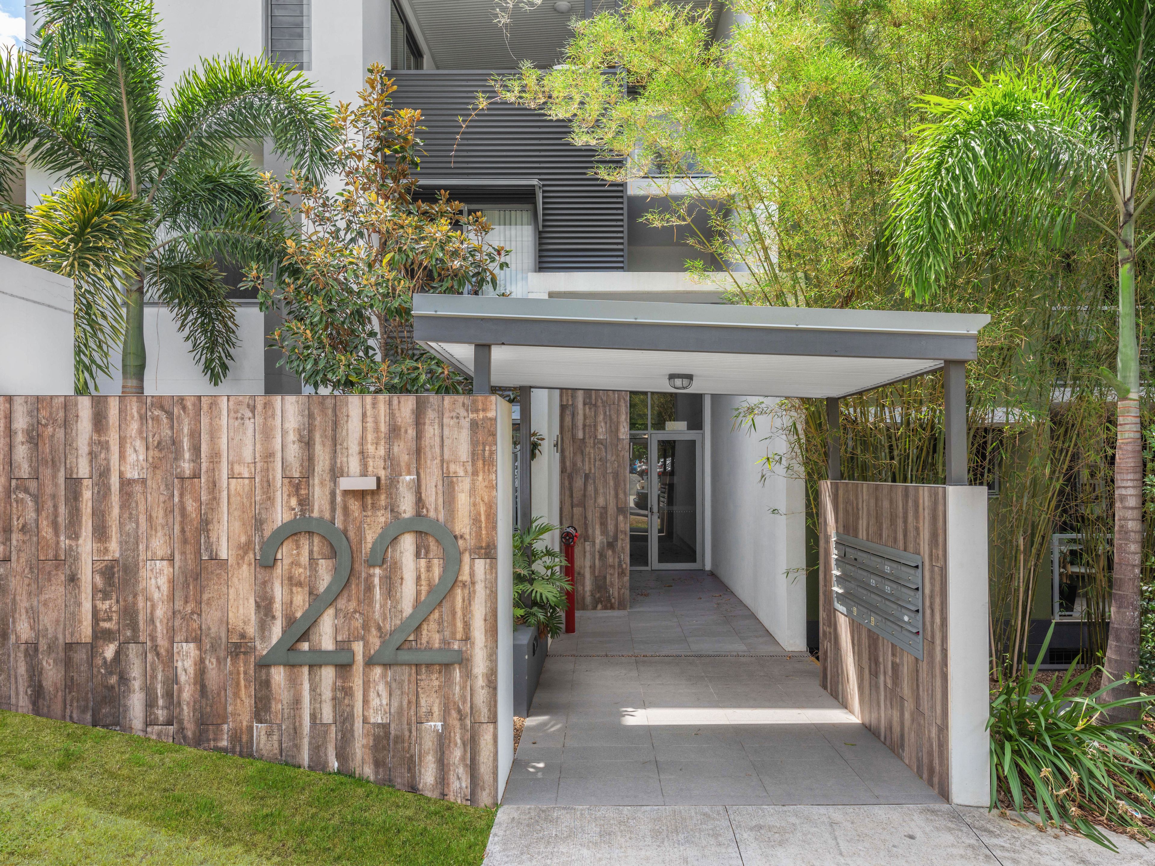 22 Nathan Avenue, Ashgrove QLD 4060