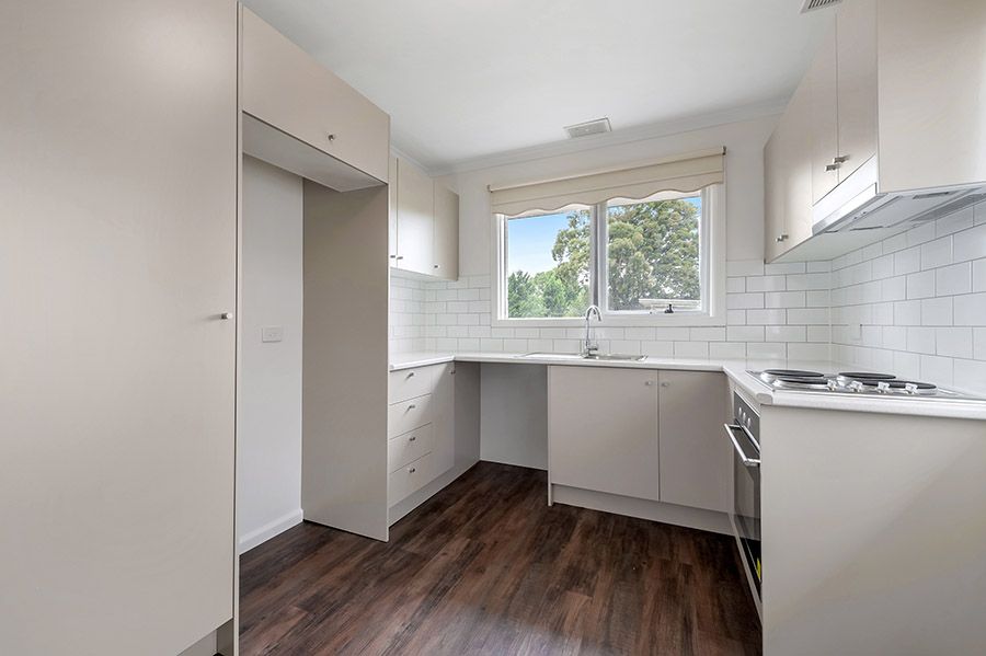 8 Coral Court, Craigieburn, VIC 3064
