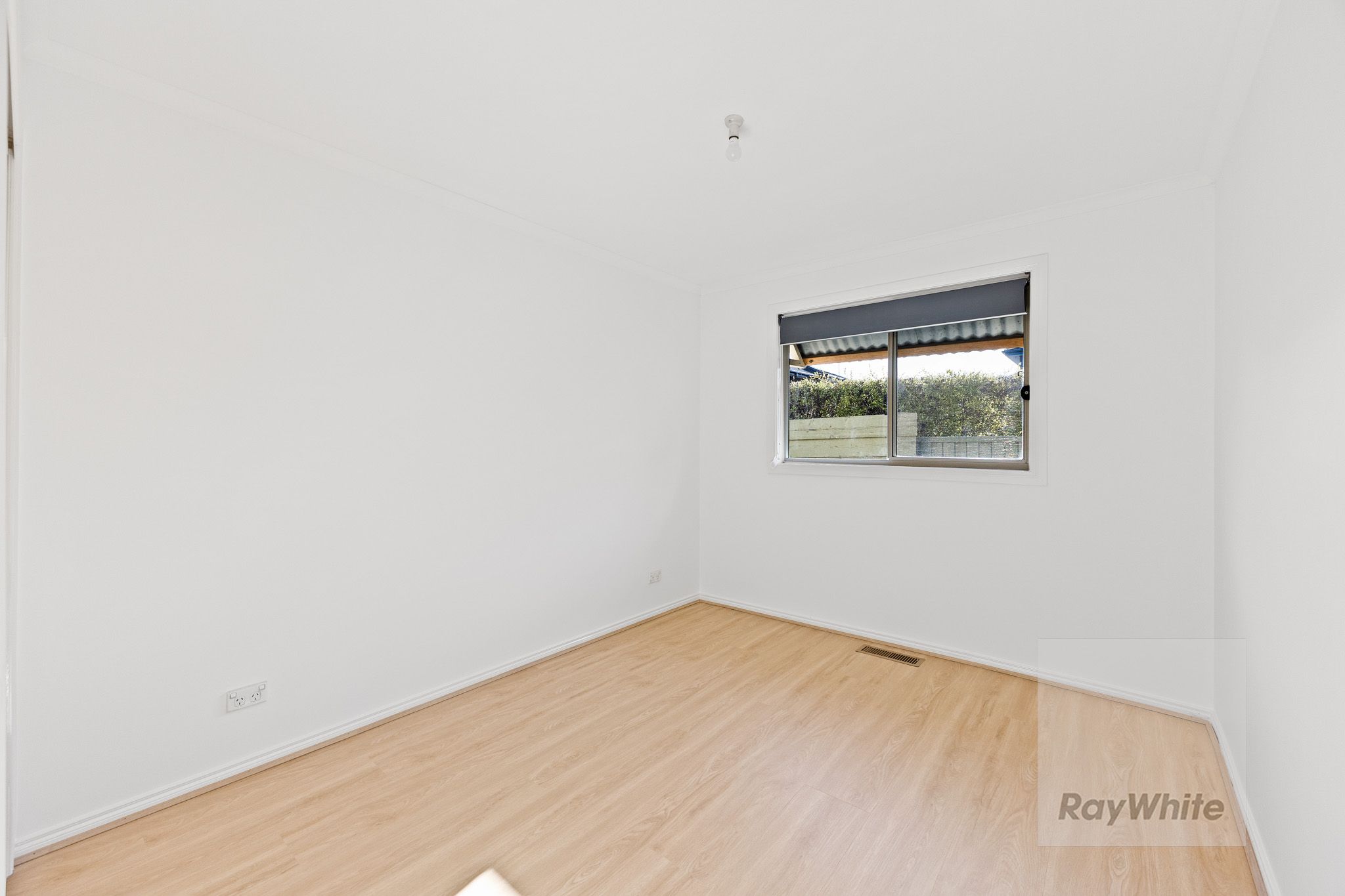 2/34 Browning Street — photo 5 of 9