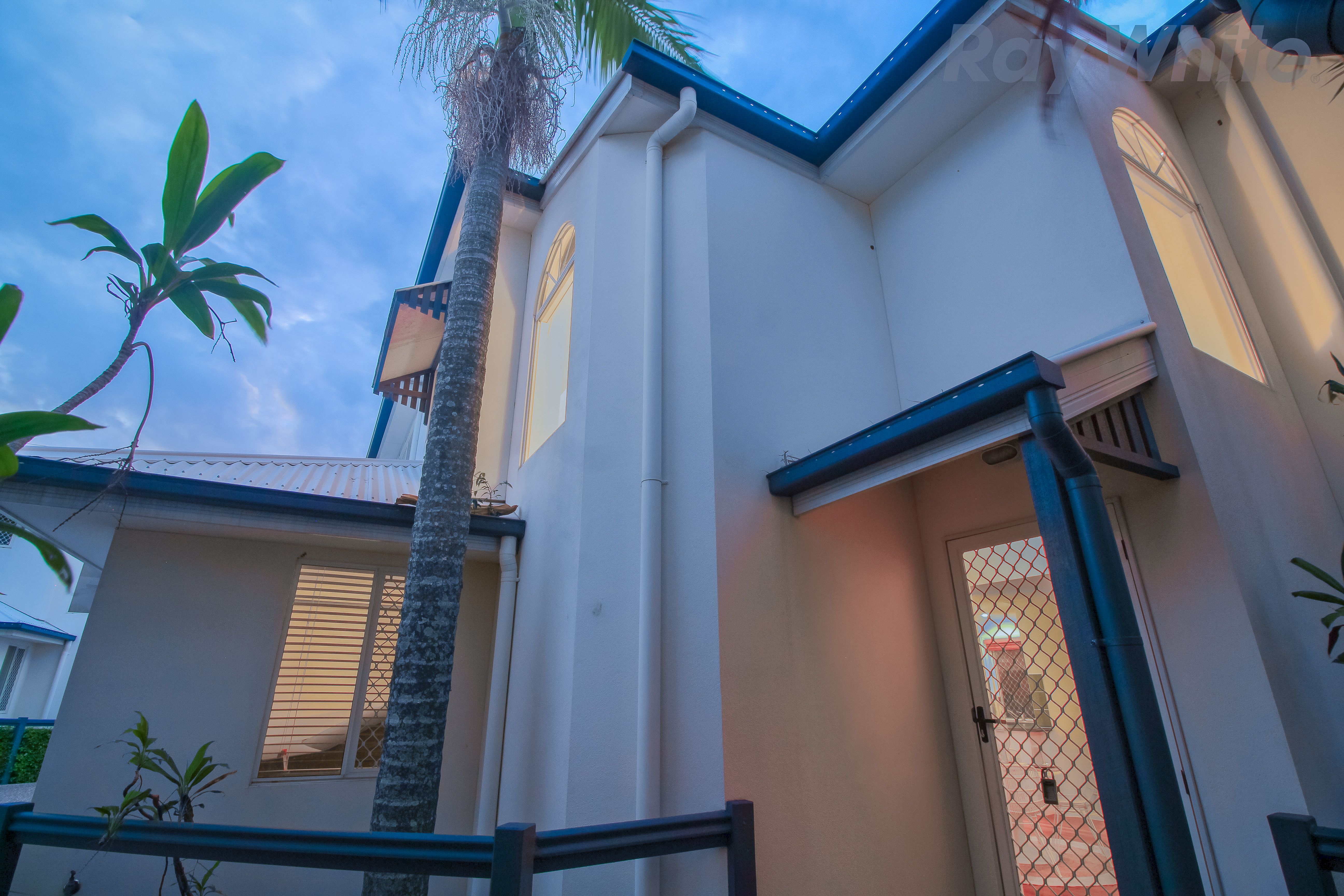 44 Park Street, Hawthorne QLD 4171