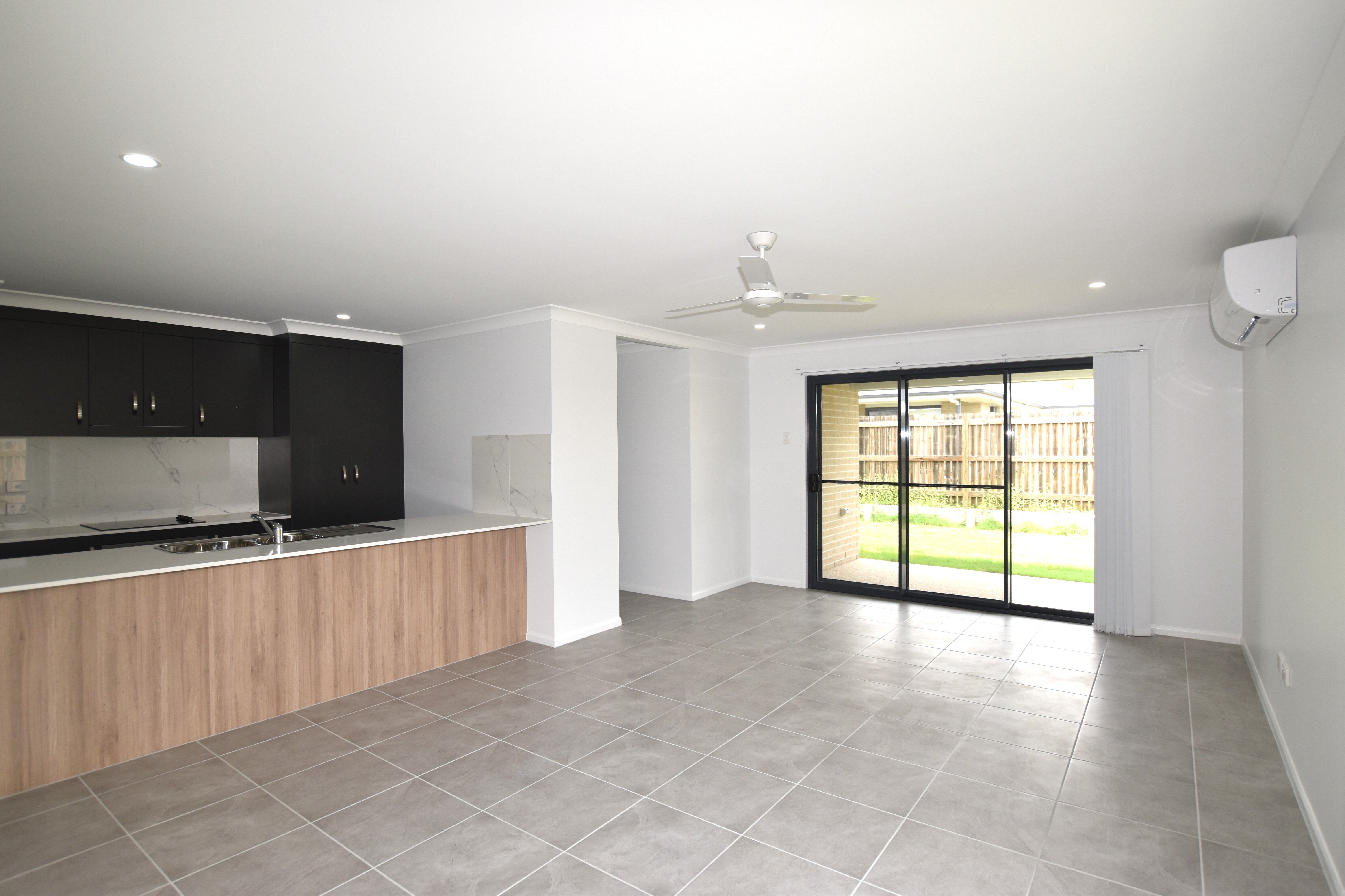 15 Oystercatcher Road, Kirkwood, QLD 4680