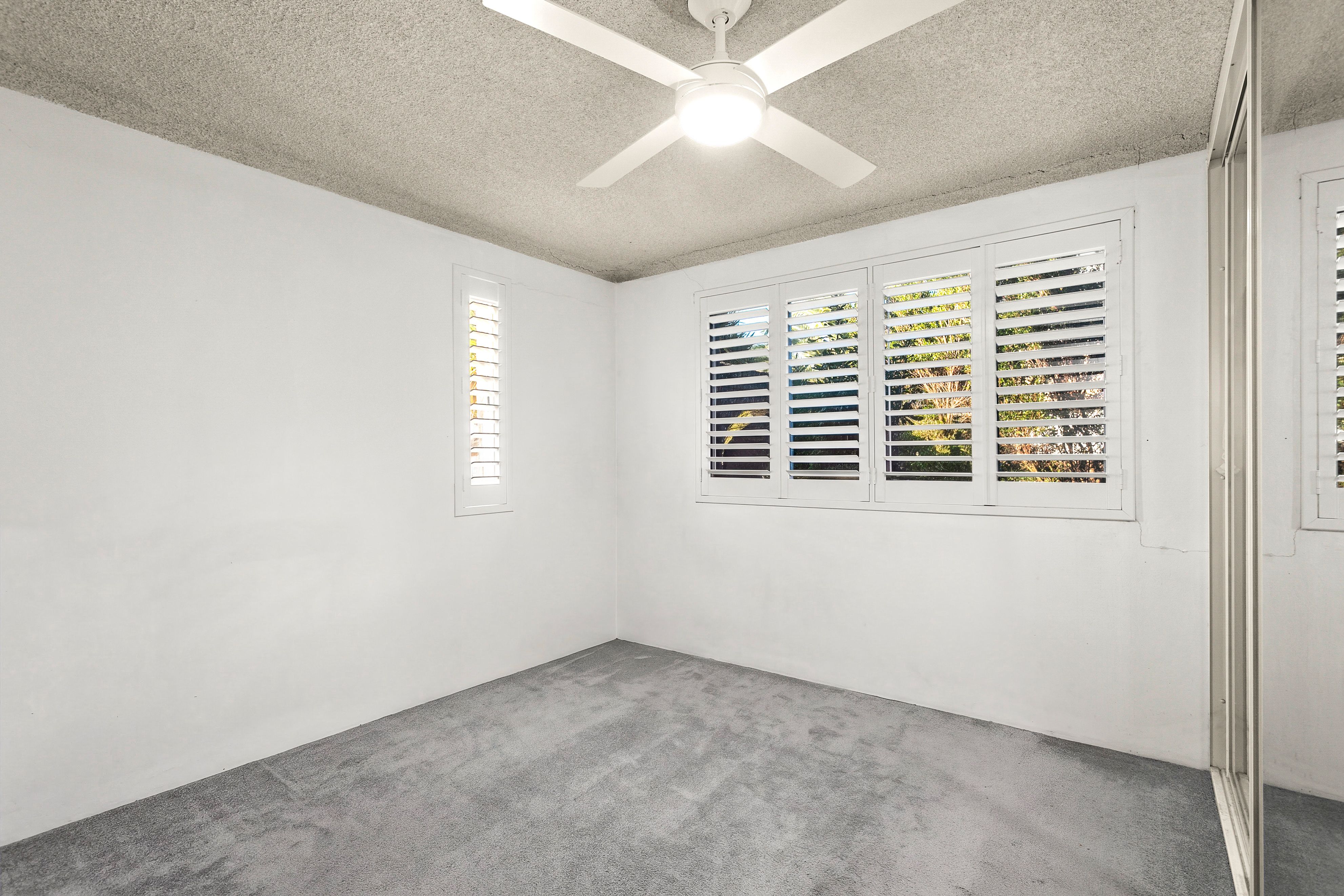 1/4 Gipps Crescent — photo 4 of 7
