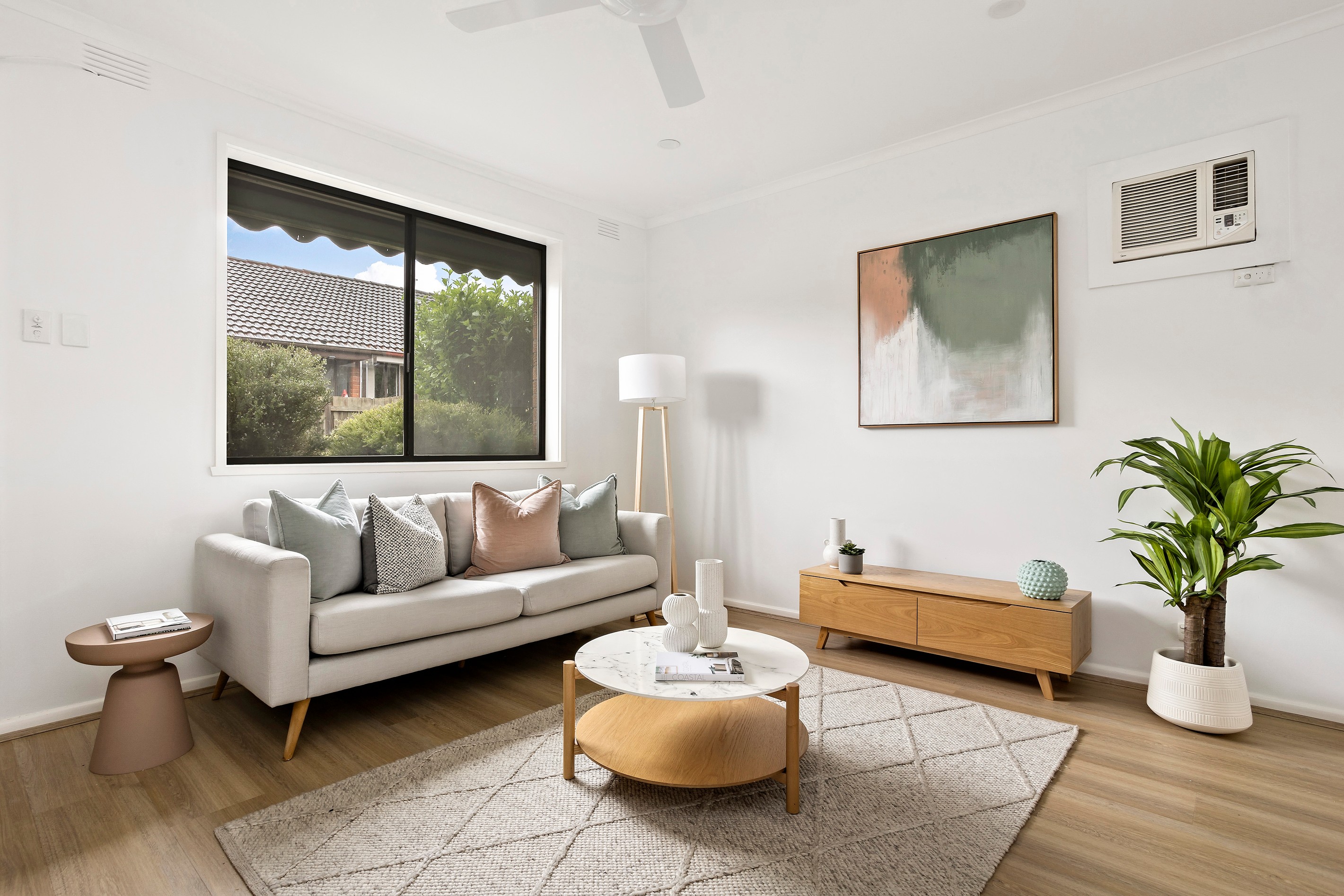 2/6 Normanby Street, Hughesdale, VIC 3166