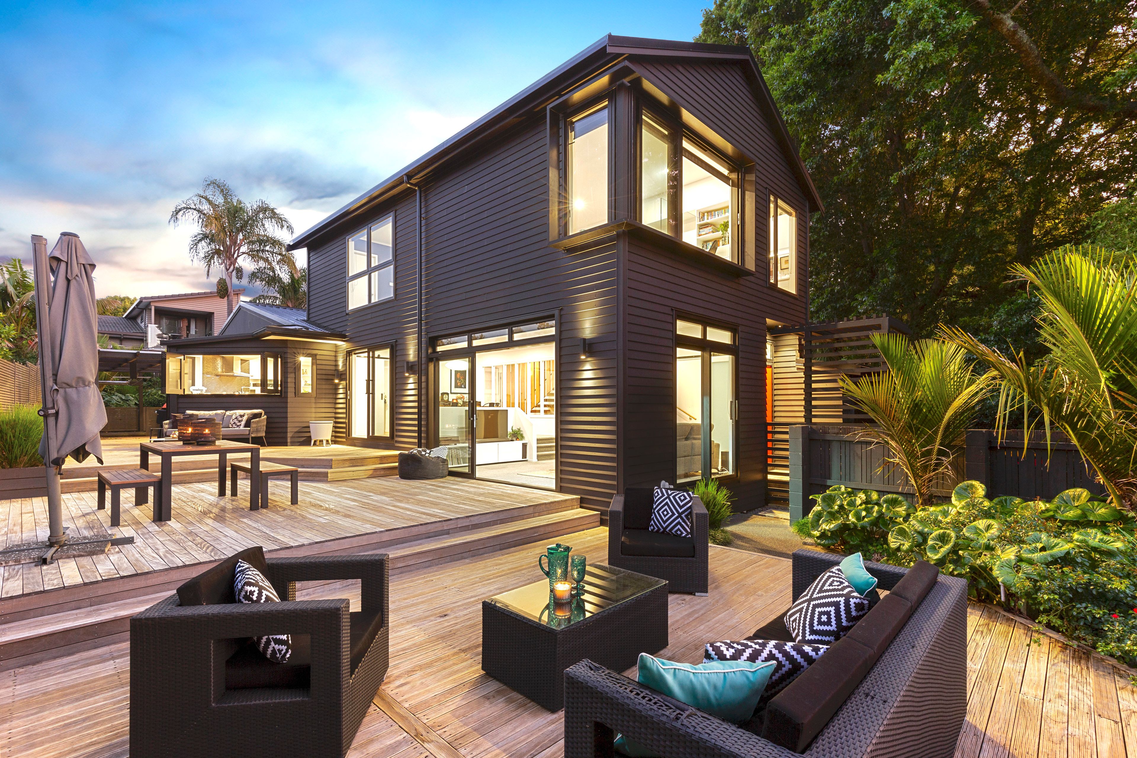 134 Fisher Parade, Farm Cove, Manukau City