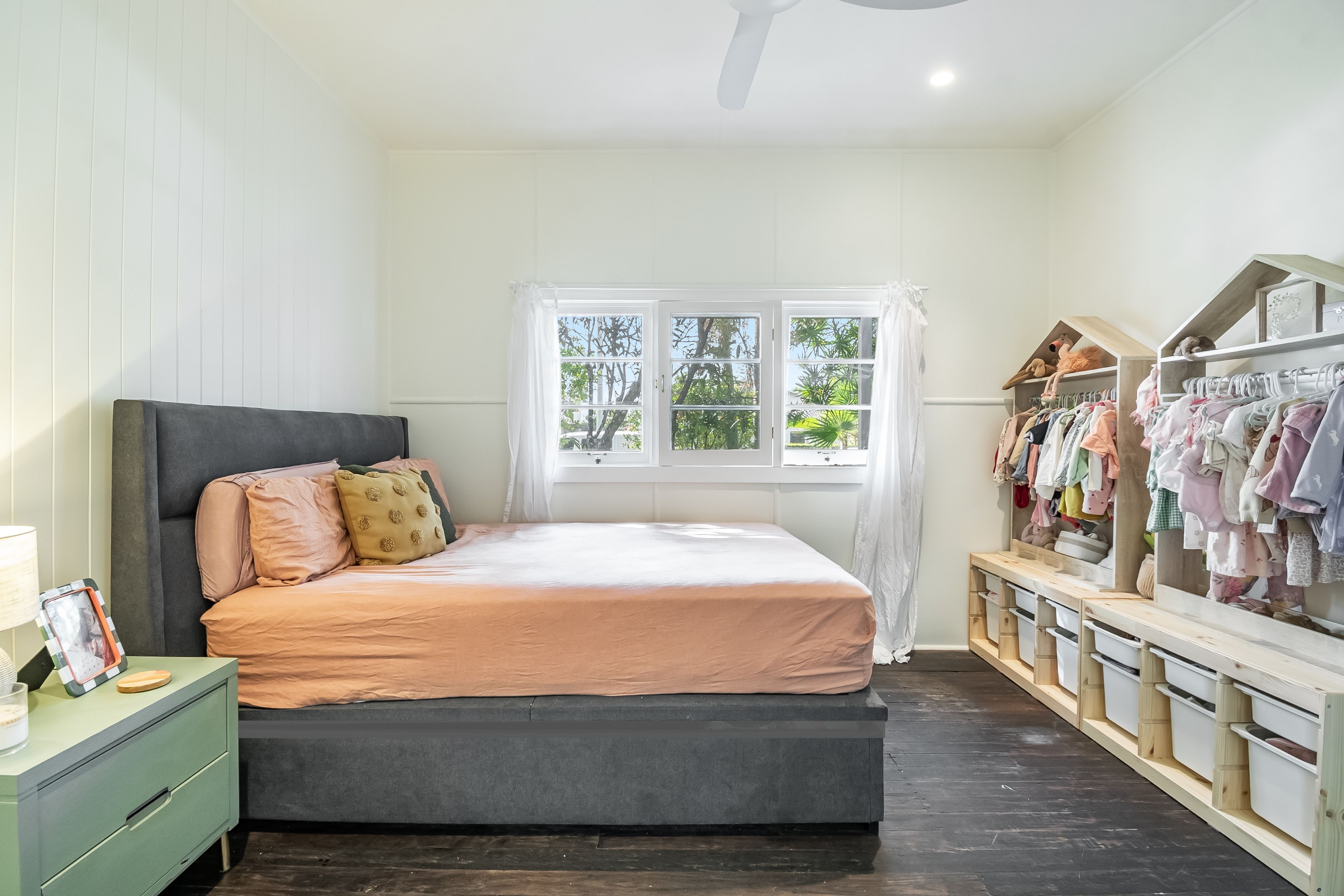 21 Byron Street — photo 12 of 20