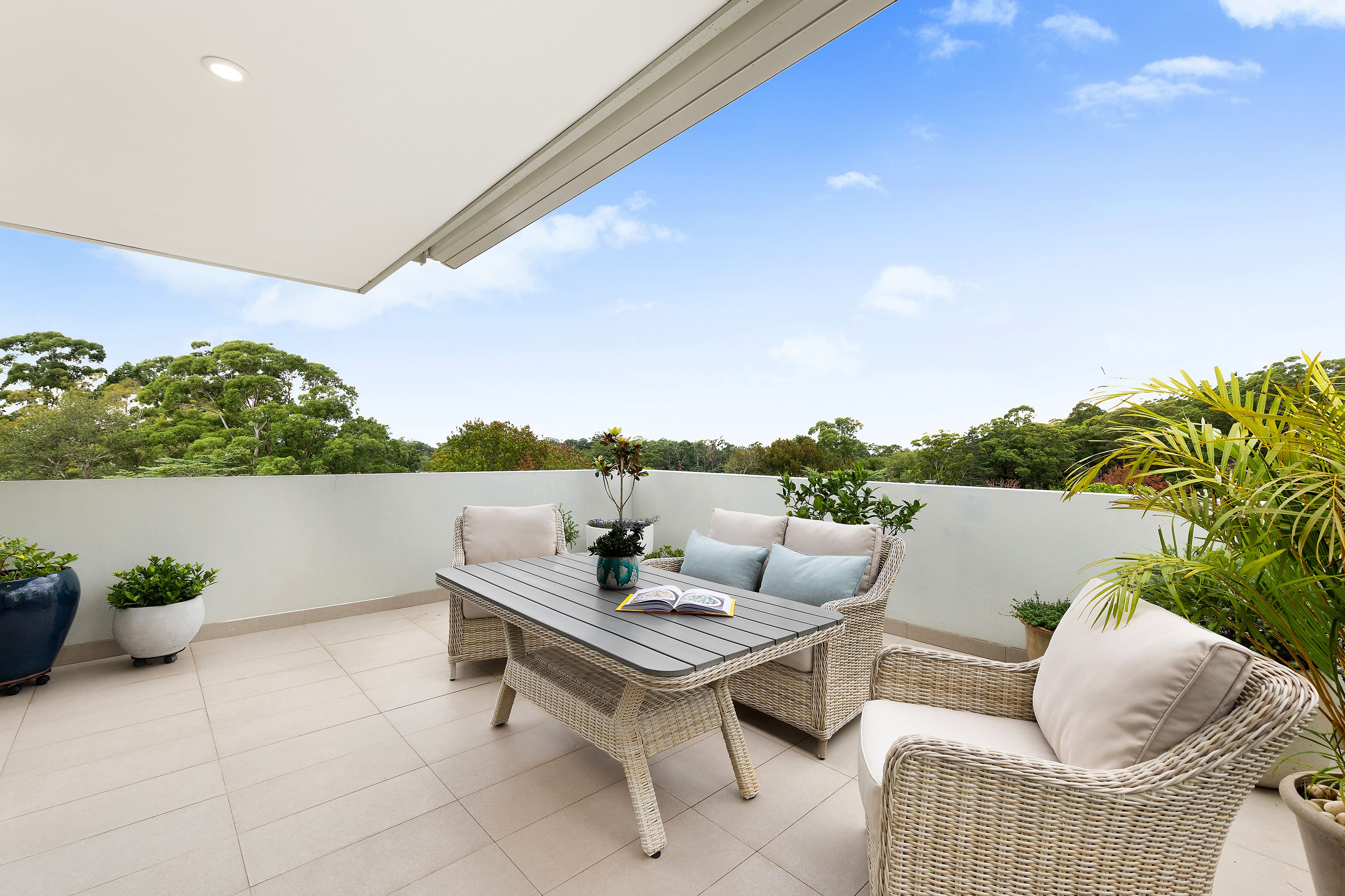 18 Shinfield Avenue, St Ives NSW 2075
