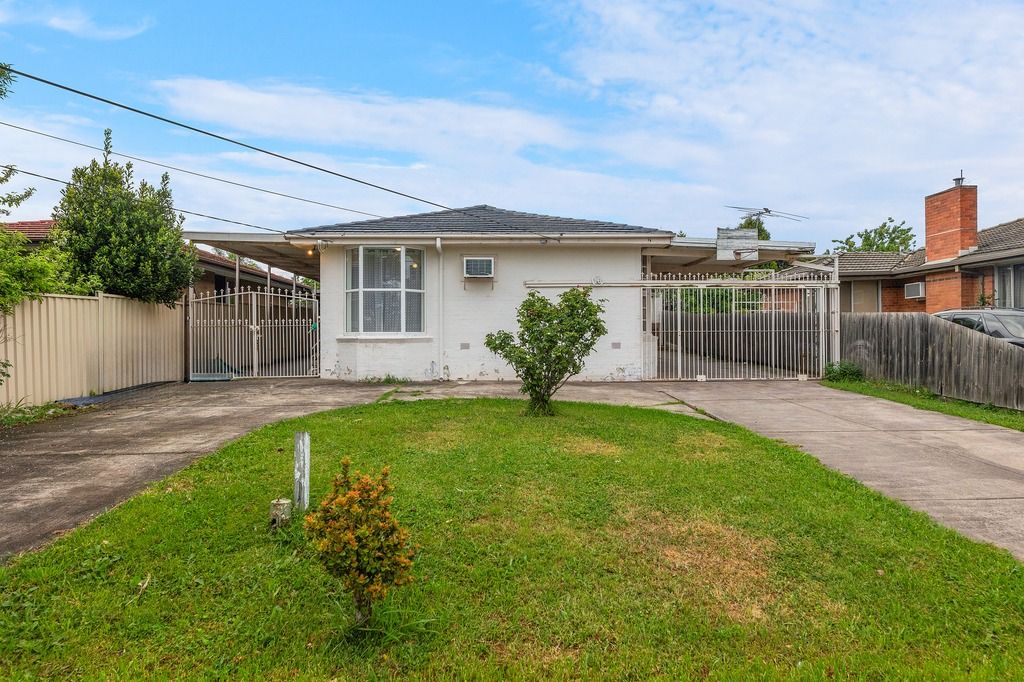18 Huskisson Avenue, Lalor, VIC 3075