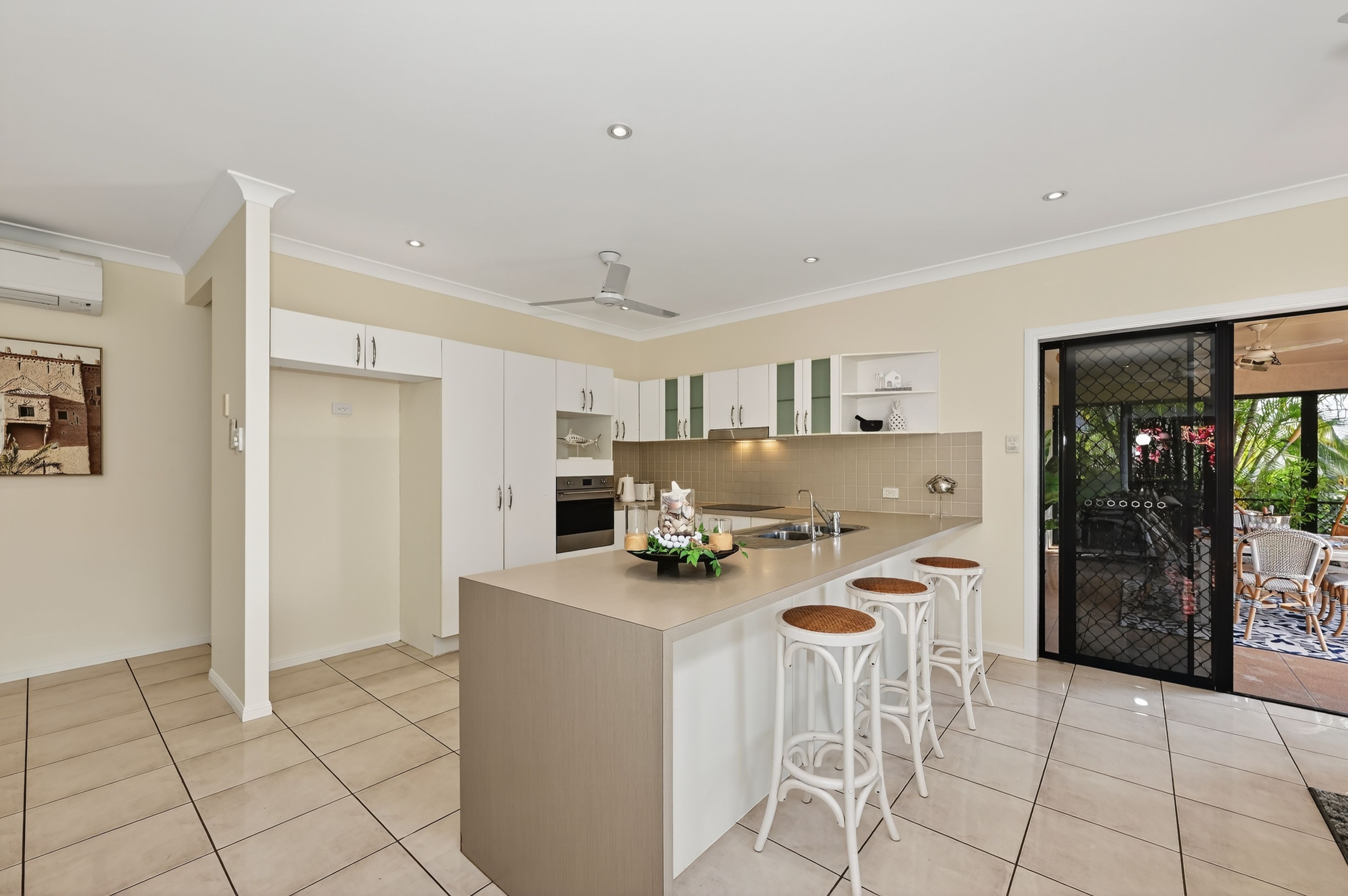 6 Cassidy Street — photo 6 of 22