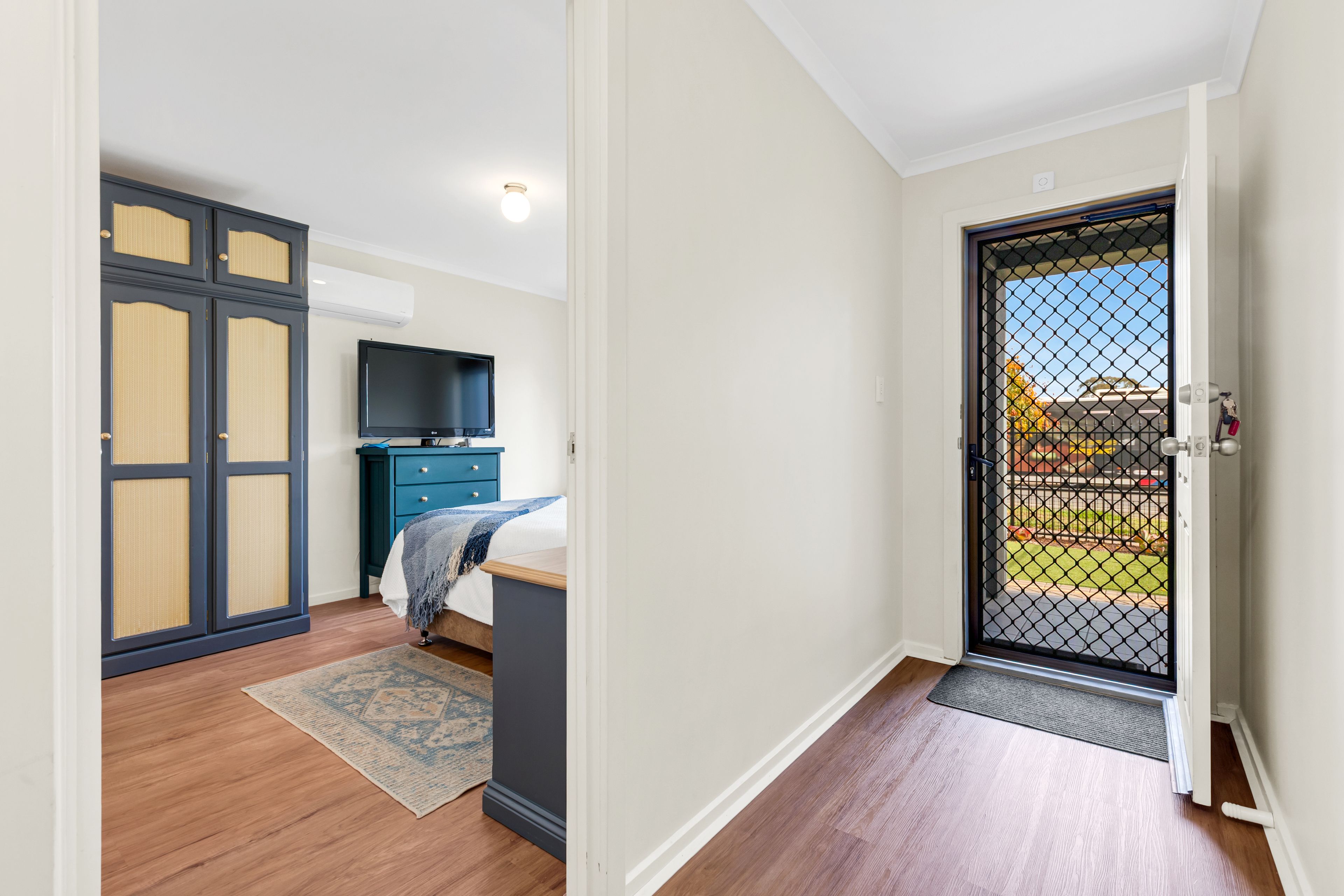 116 Coventry Road — photo 4 of 29