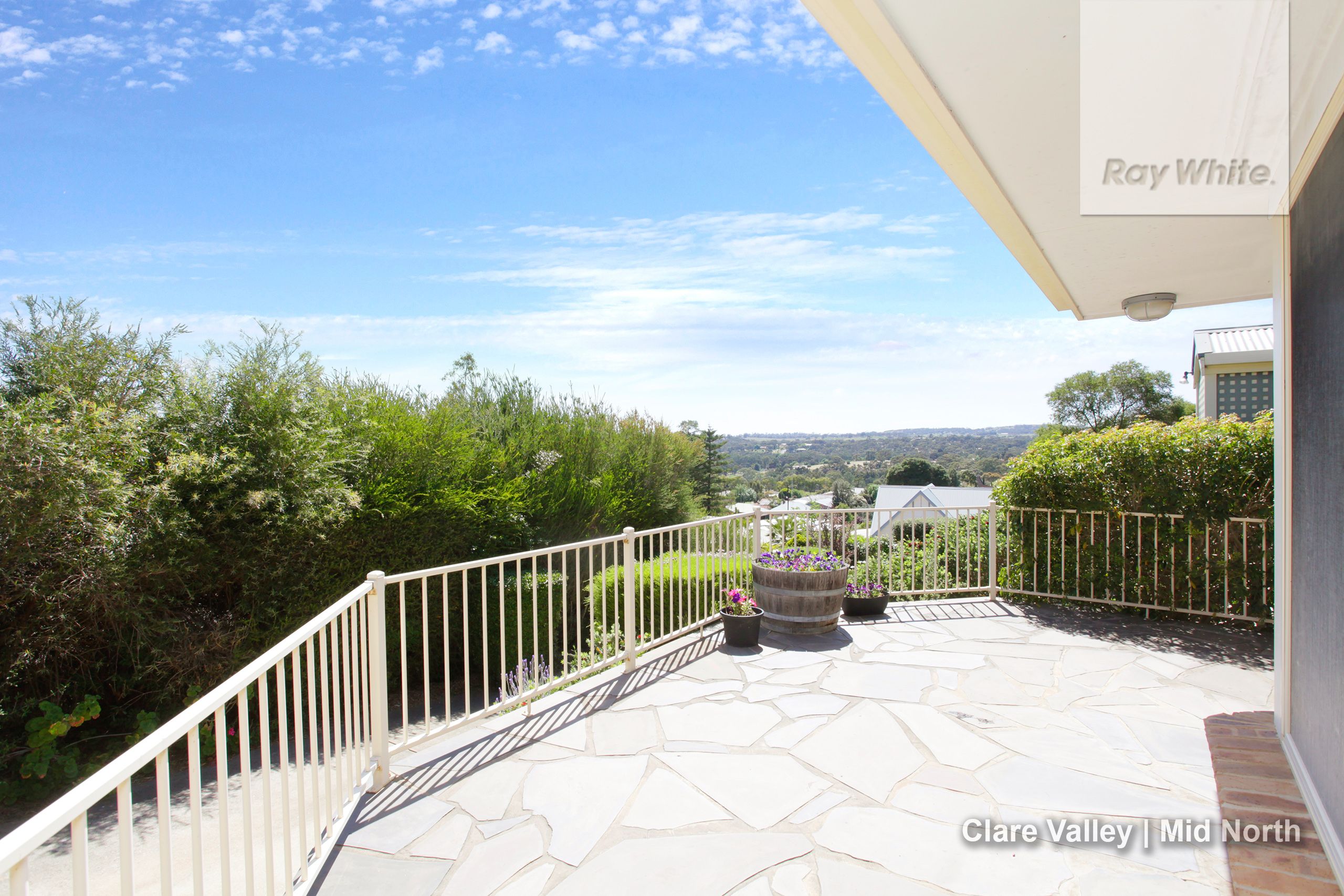 6 Michael Court, Clare, SA 5453