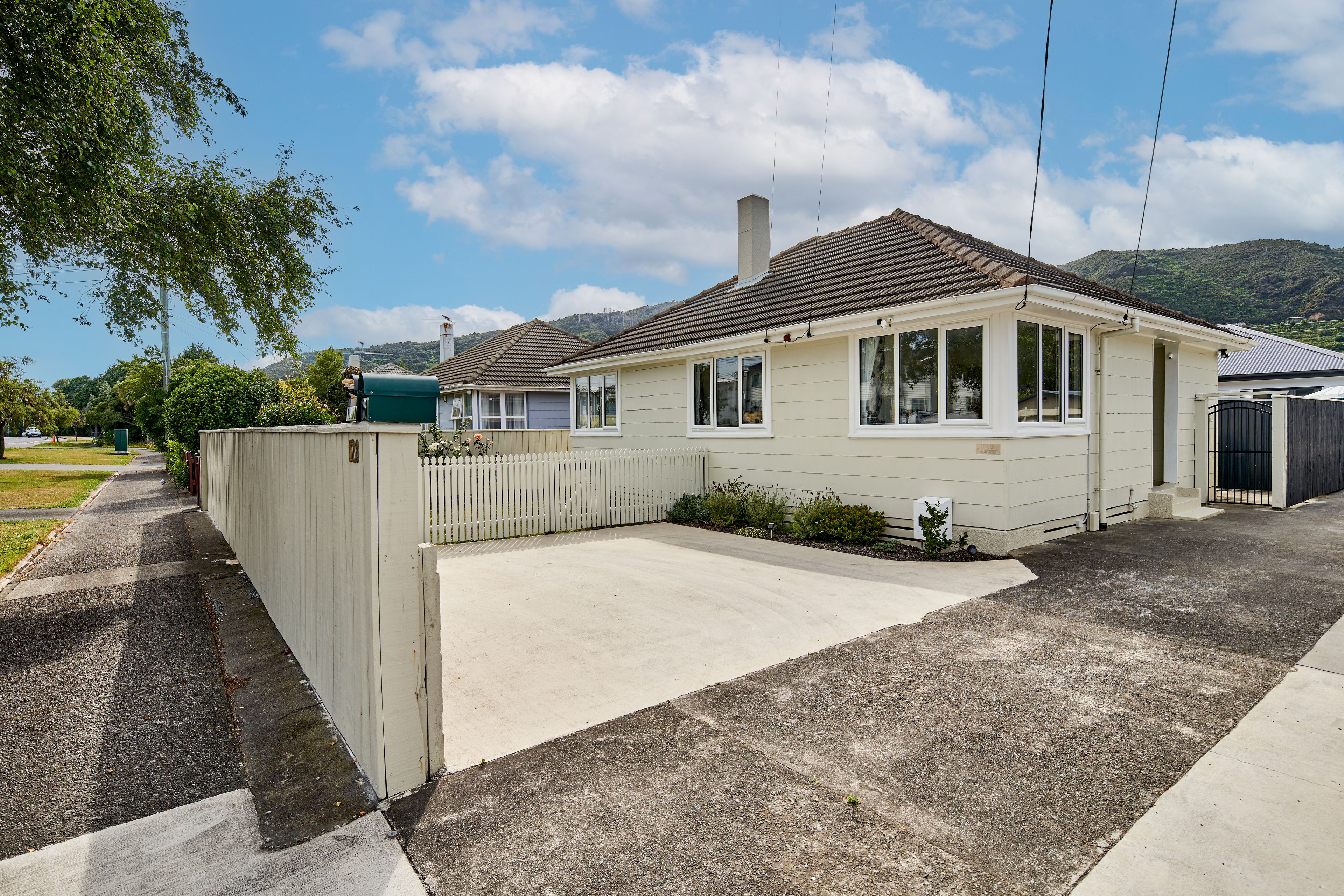 1128B High Street, Taita, Lower Hutt City