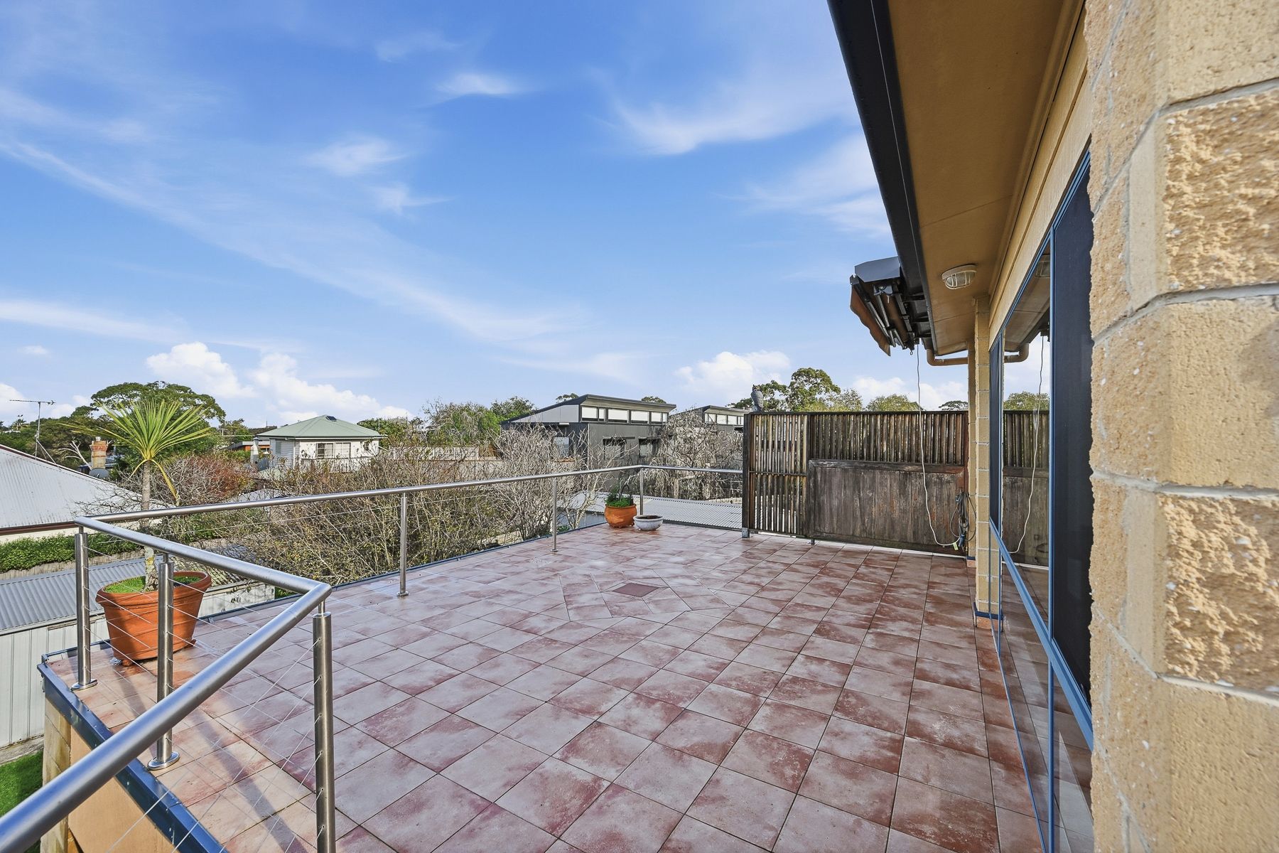 3/7 Pier Road — photo 6 of 19