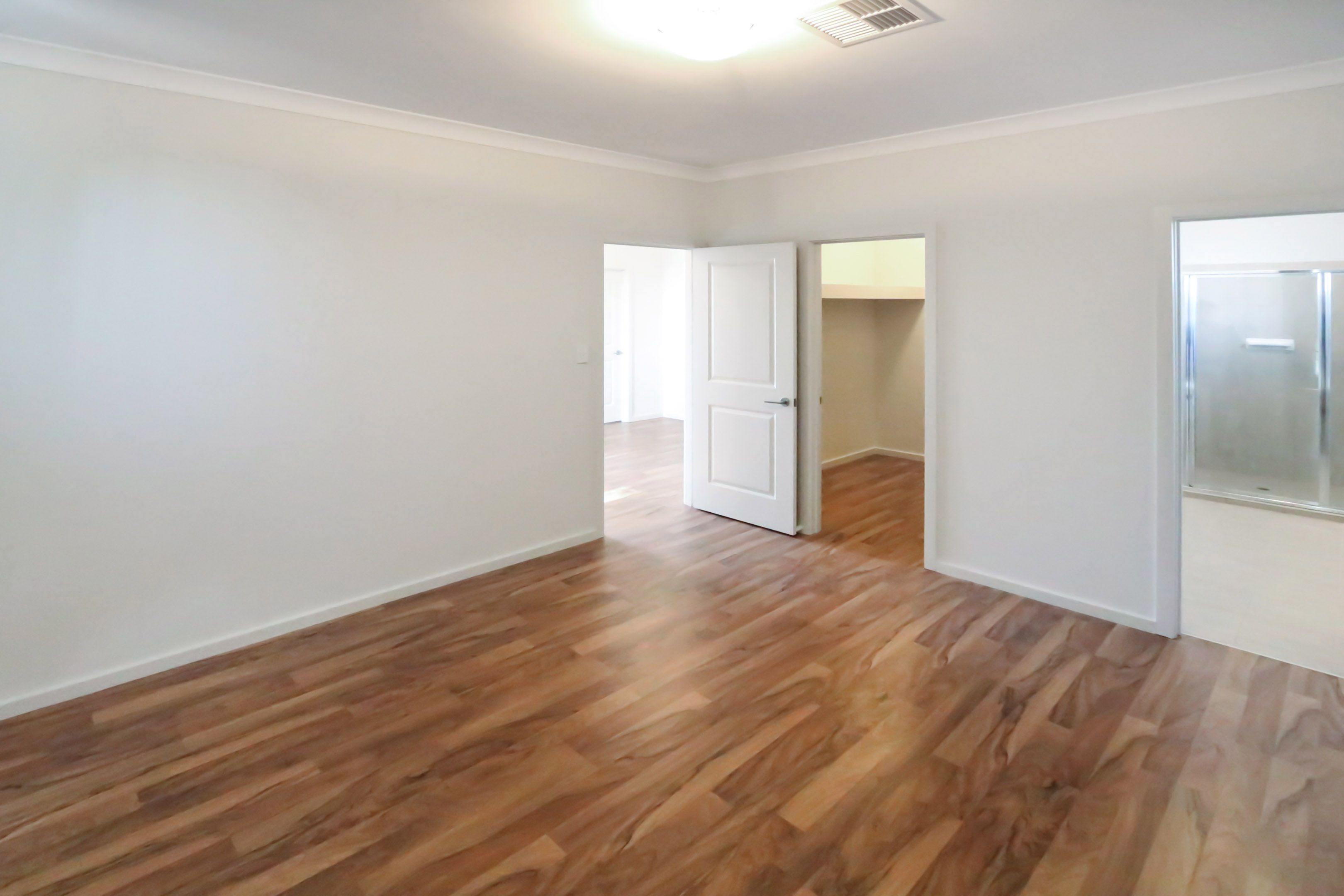 13 Hartman Avenue — photo 8 of 13