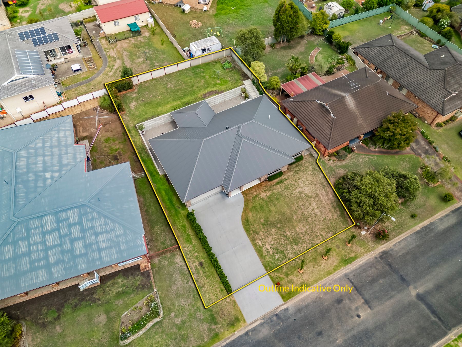17 Henderson Street — photo 25 of 28