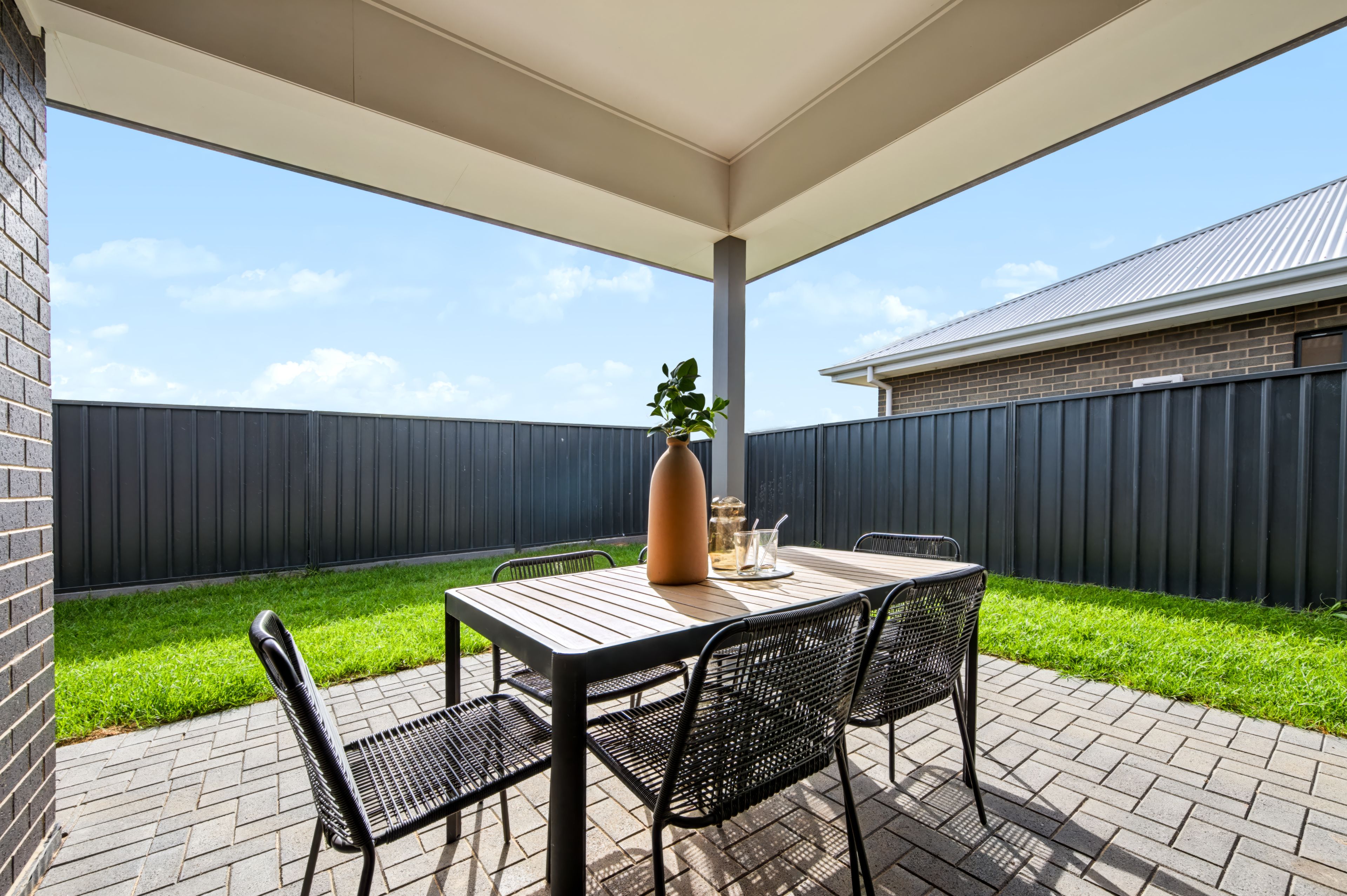 45 Esquire Circuit — photo 15 of 20