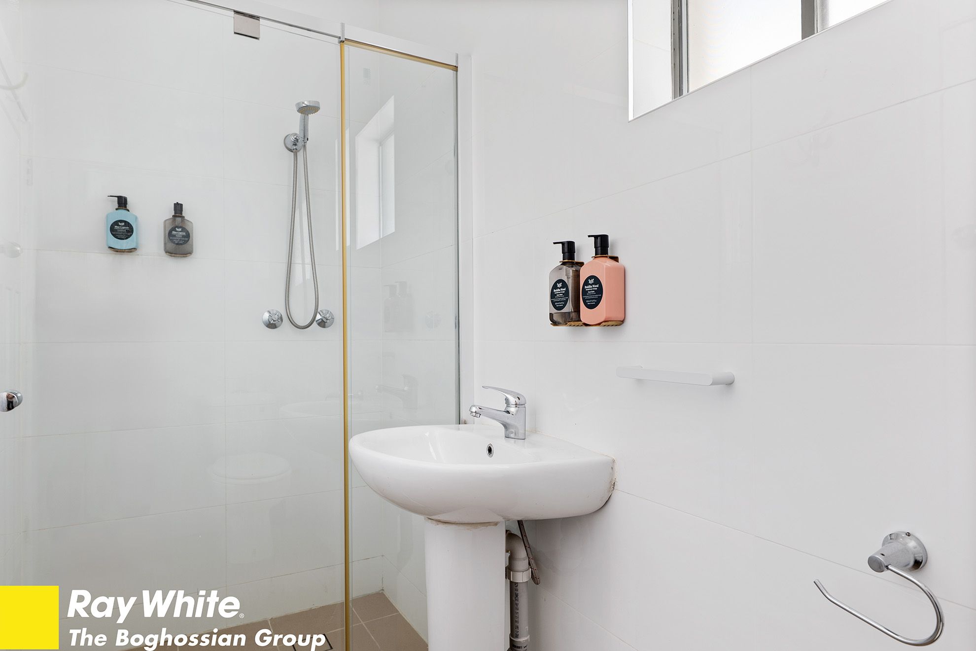 104 Croydon Road — photo 6 of 10