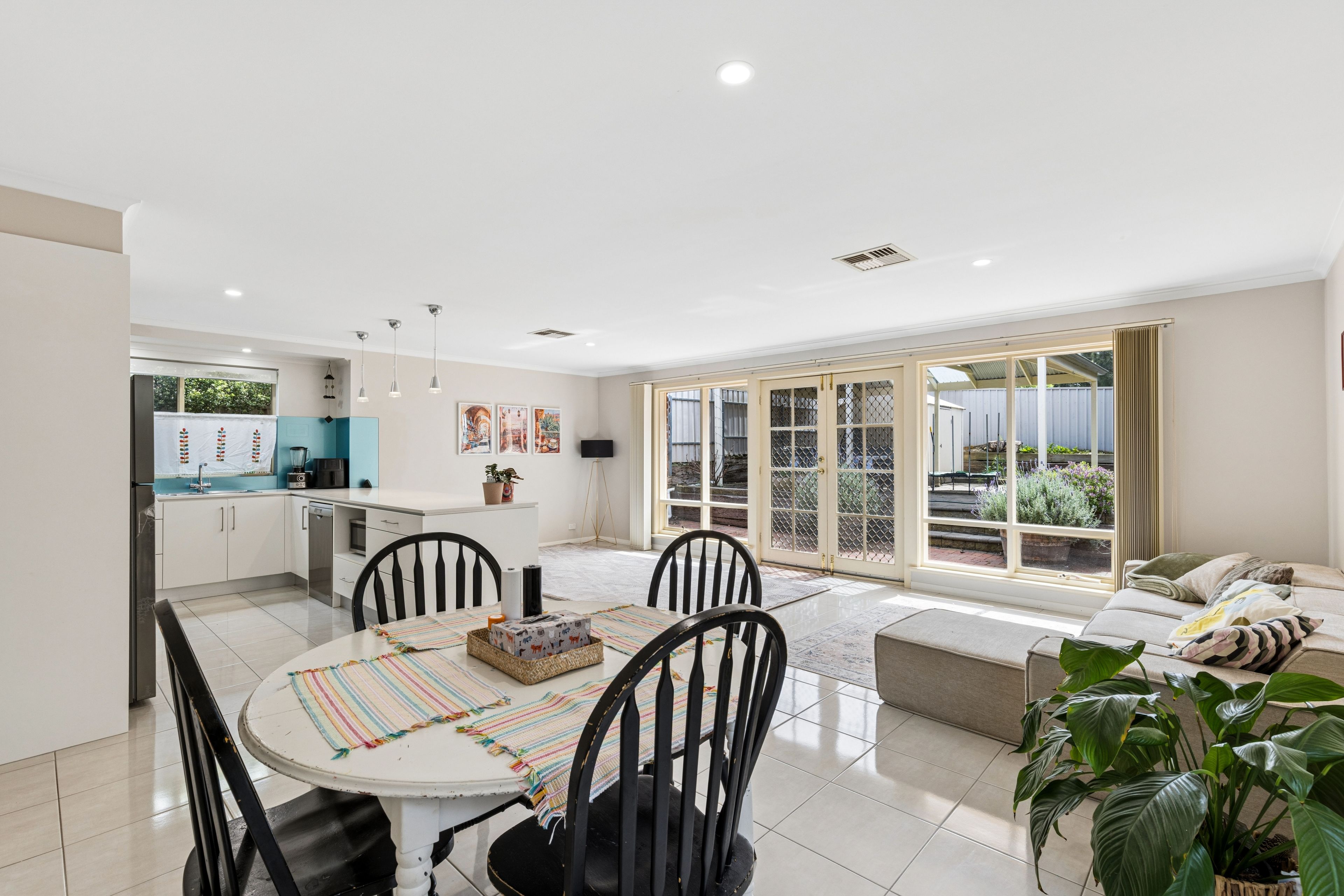 1/83 Ray Orr Drive — photo 6 of 13