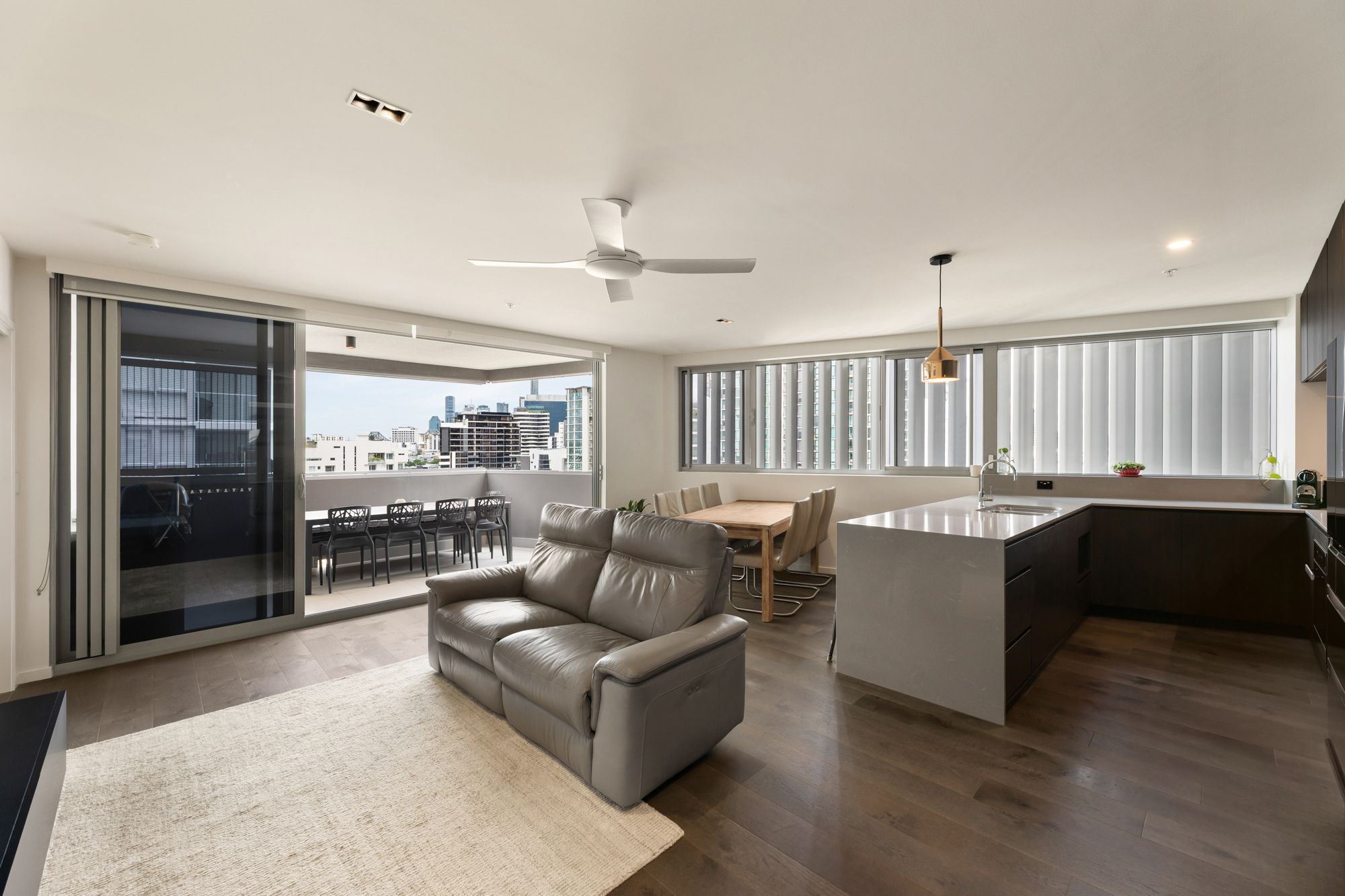 913/70 Longland Street, Newstead, QLD 4006