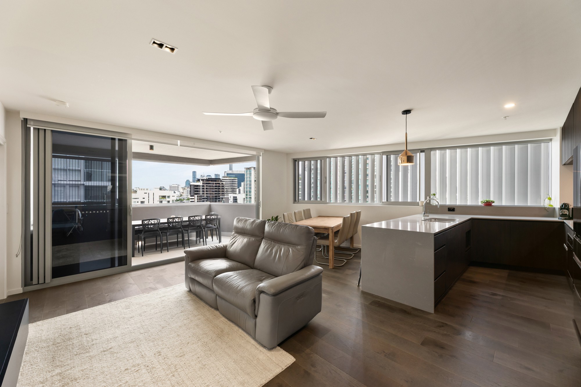 913/70 Longland Street, Newstead, QLD 4006