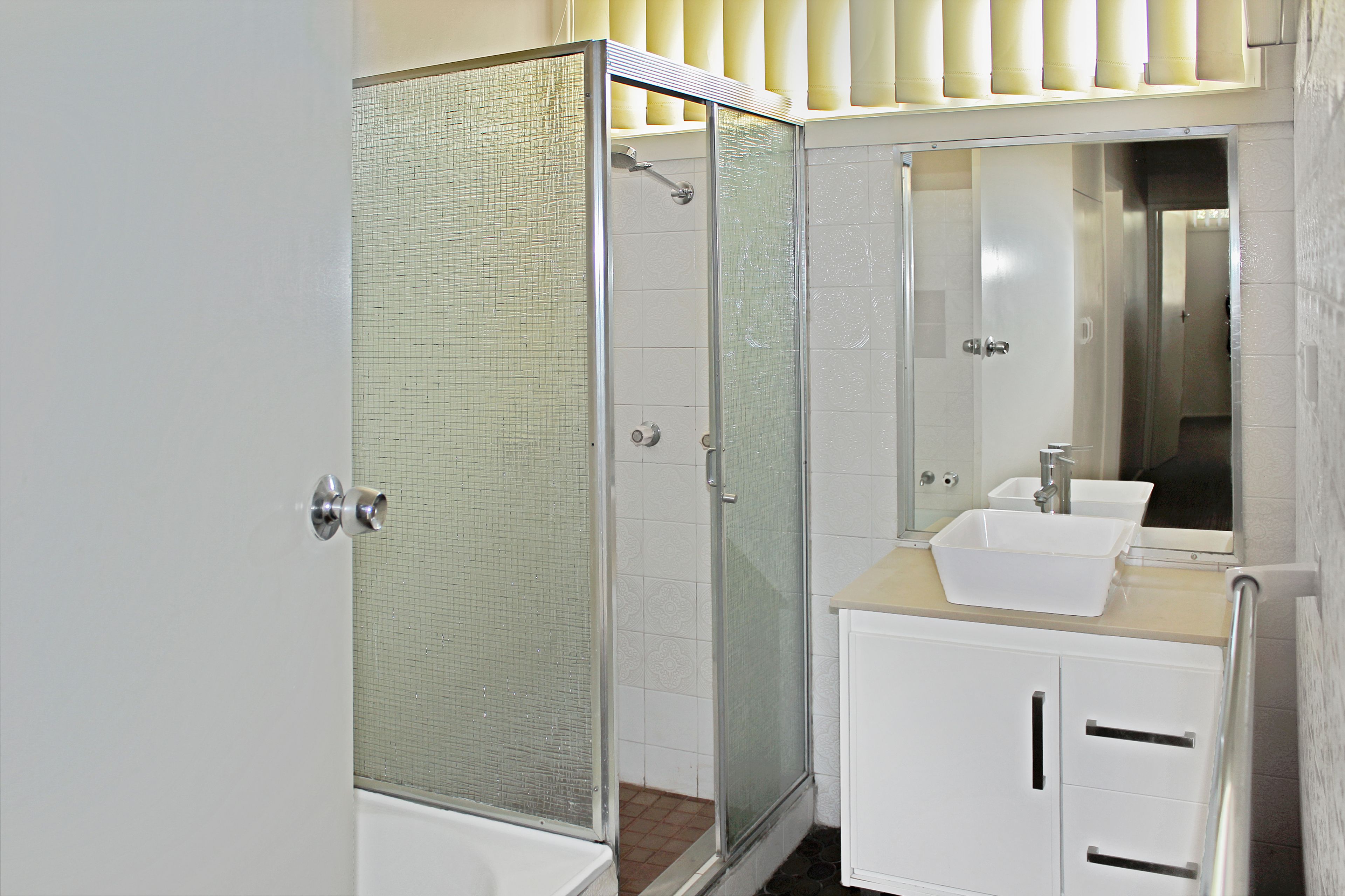 24 Abbott Street — photo 7 of 8
