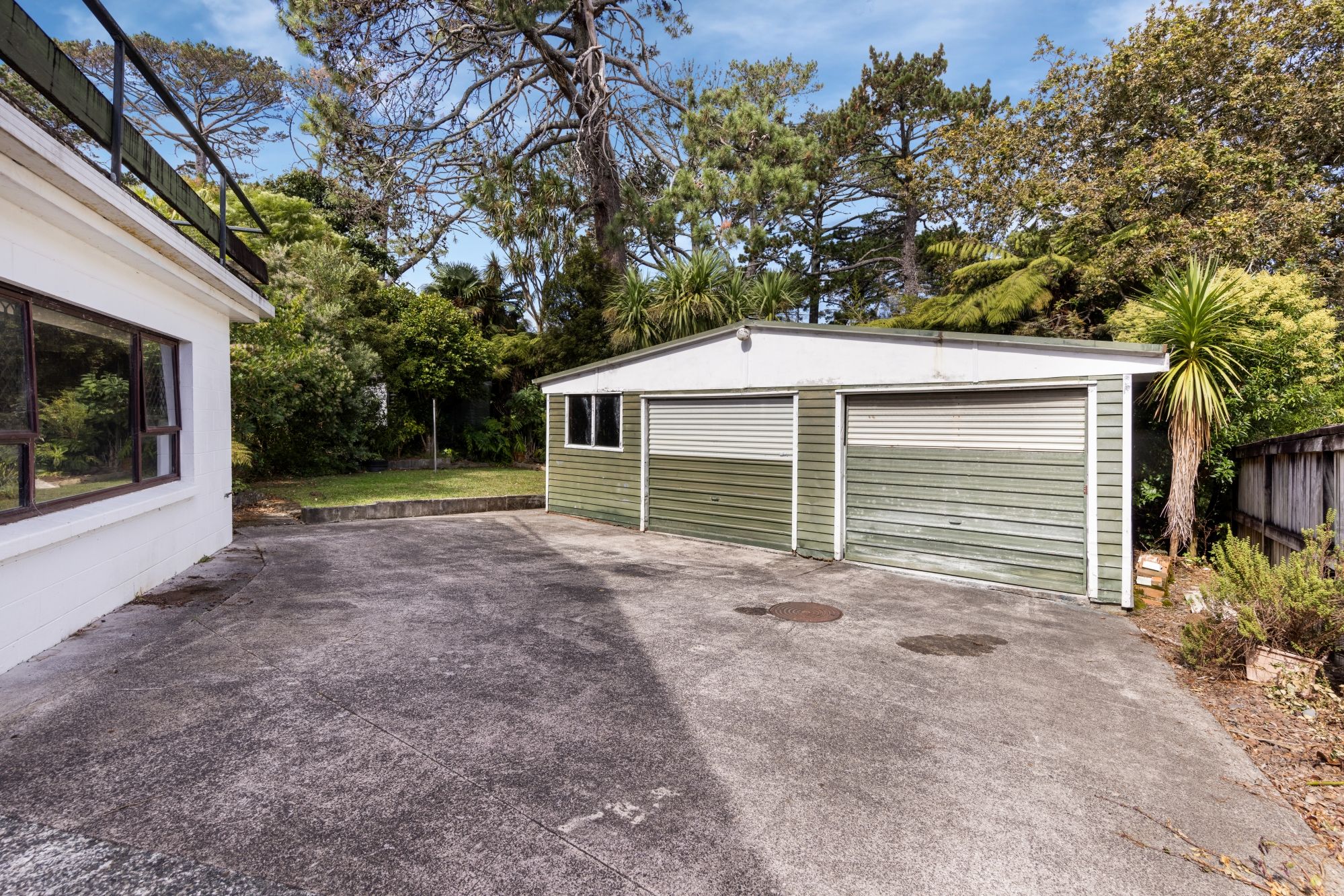 40 Crystal Avenue, Glendene, Waitakere City