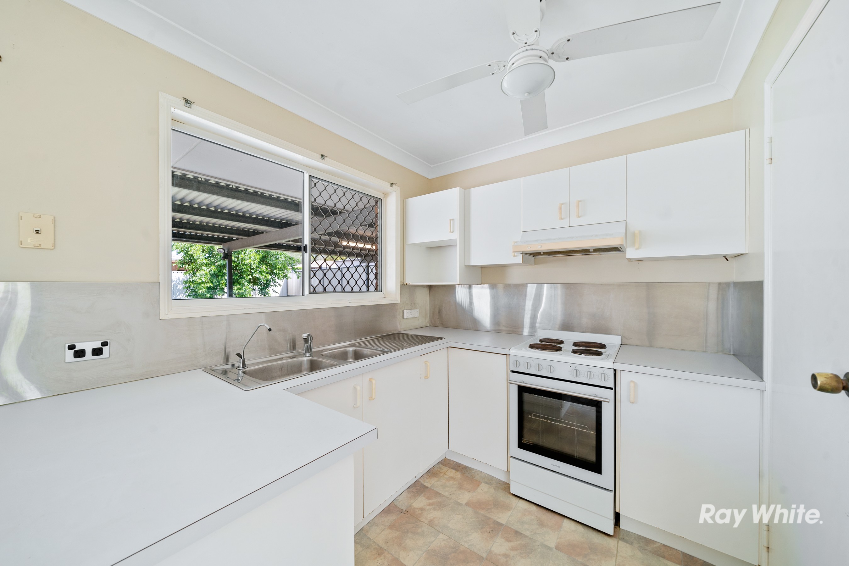 23 Myall Street, Crestmead, QLD 4132