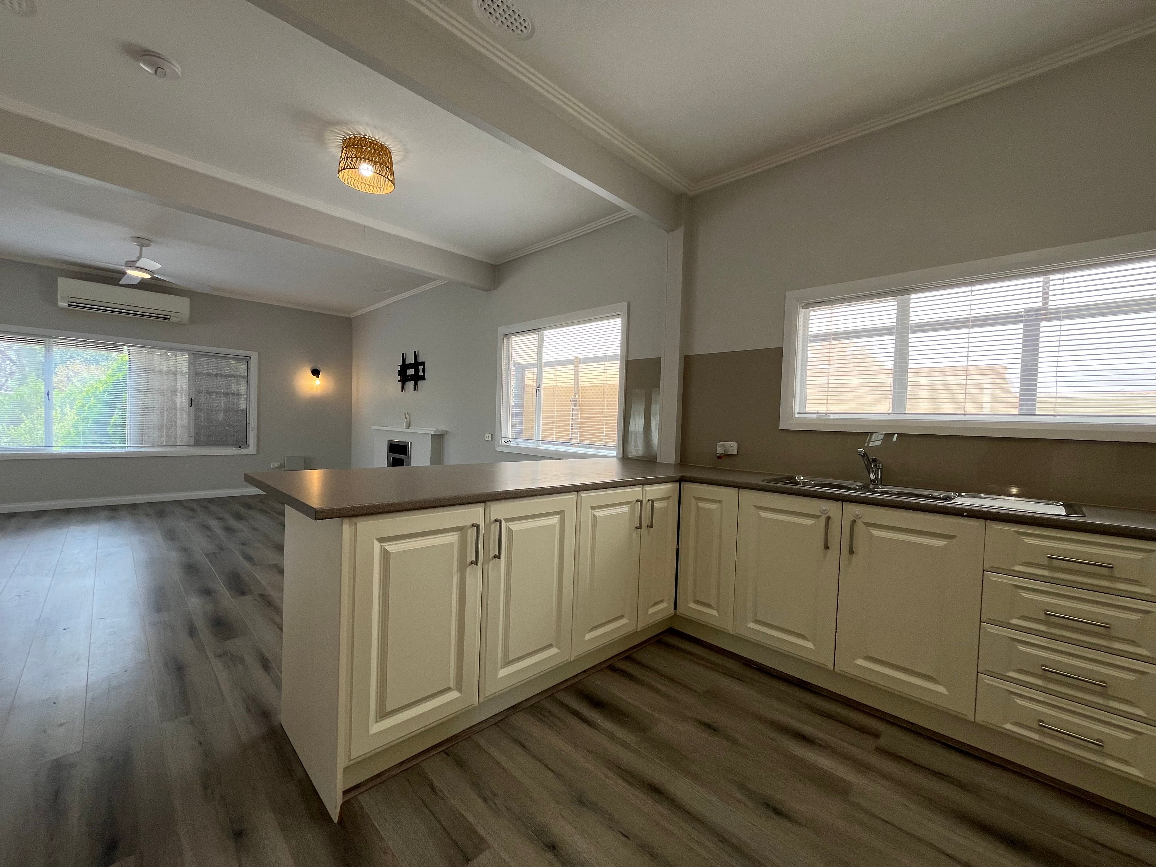 59 Forster Street — photo 9 of 17