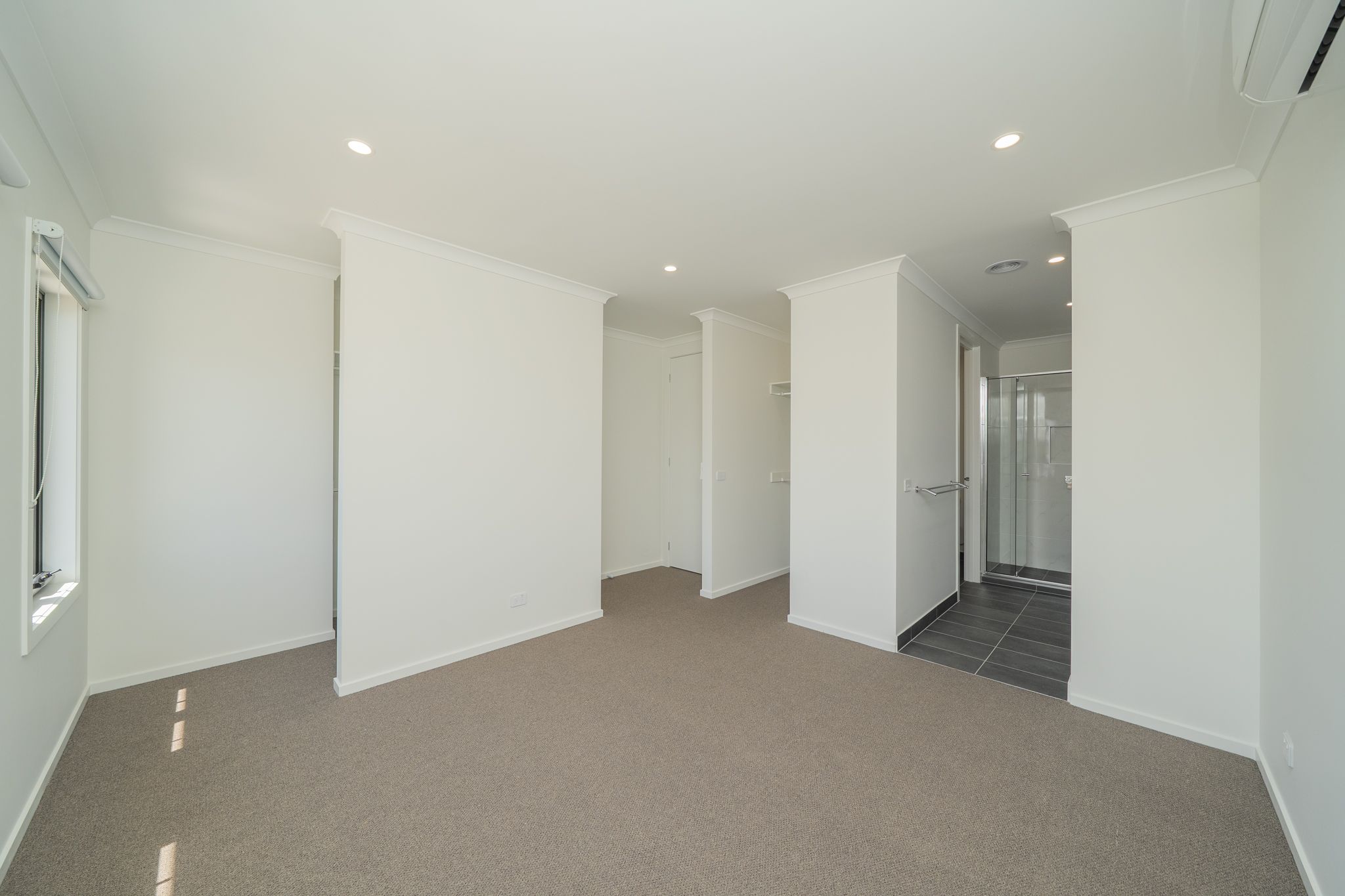74 Broadway Street — photo 7 of 17
