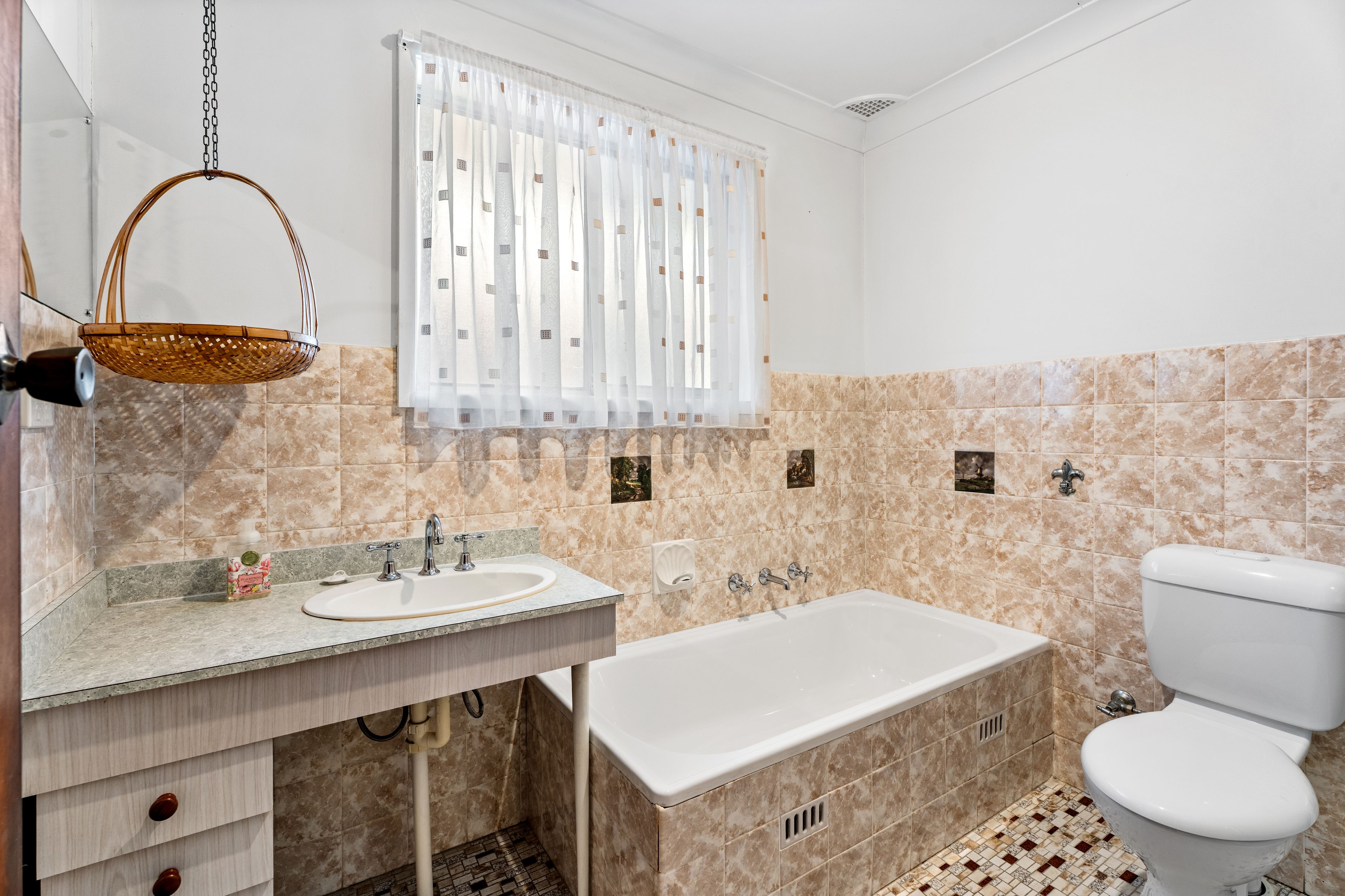 12 Gladswood Avenue, South Penrith, NSW