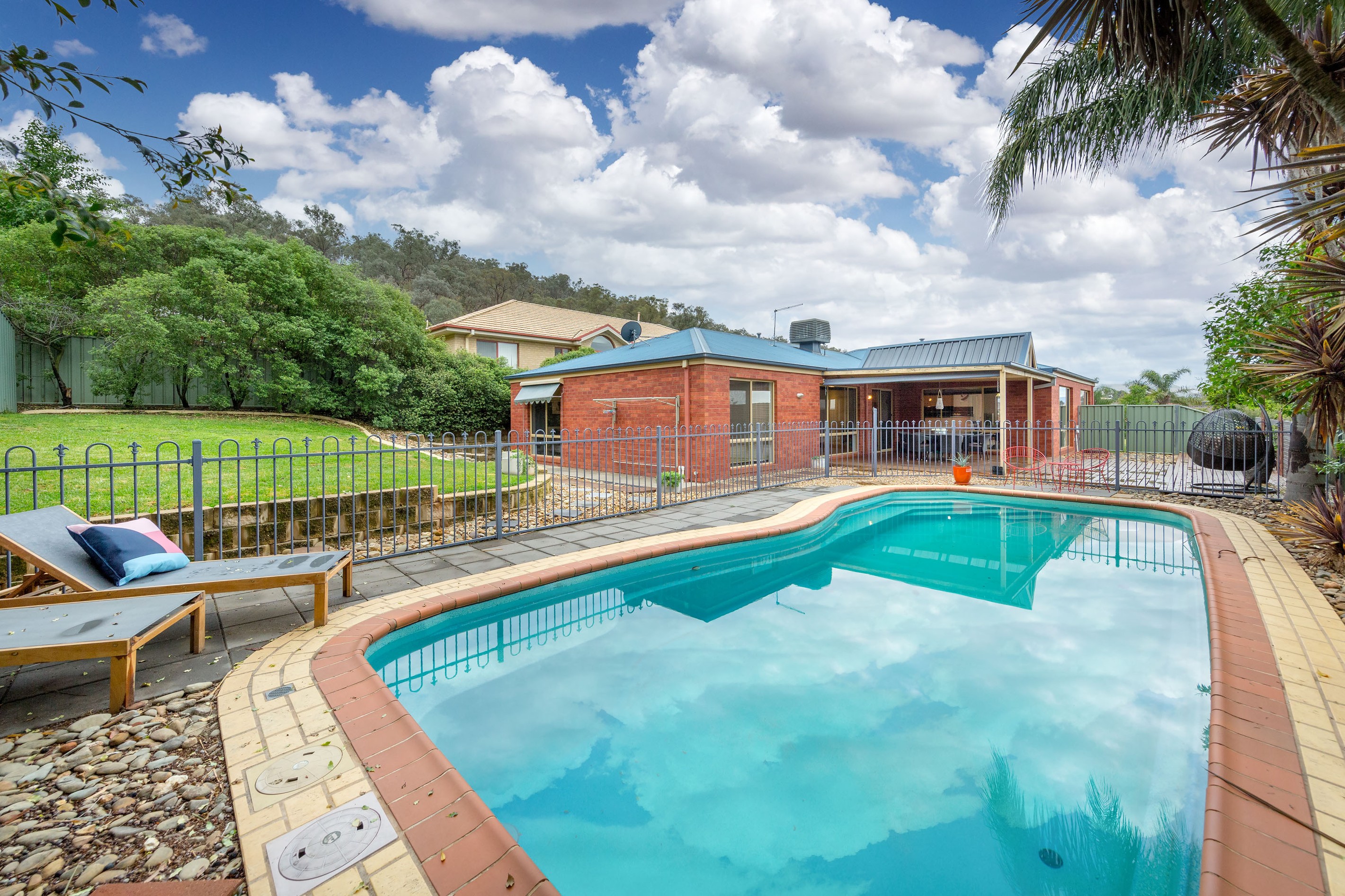 17 Mace Court, Glenroy, NSW 2640