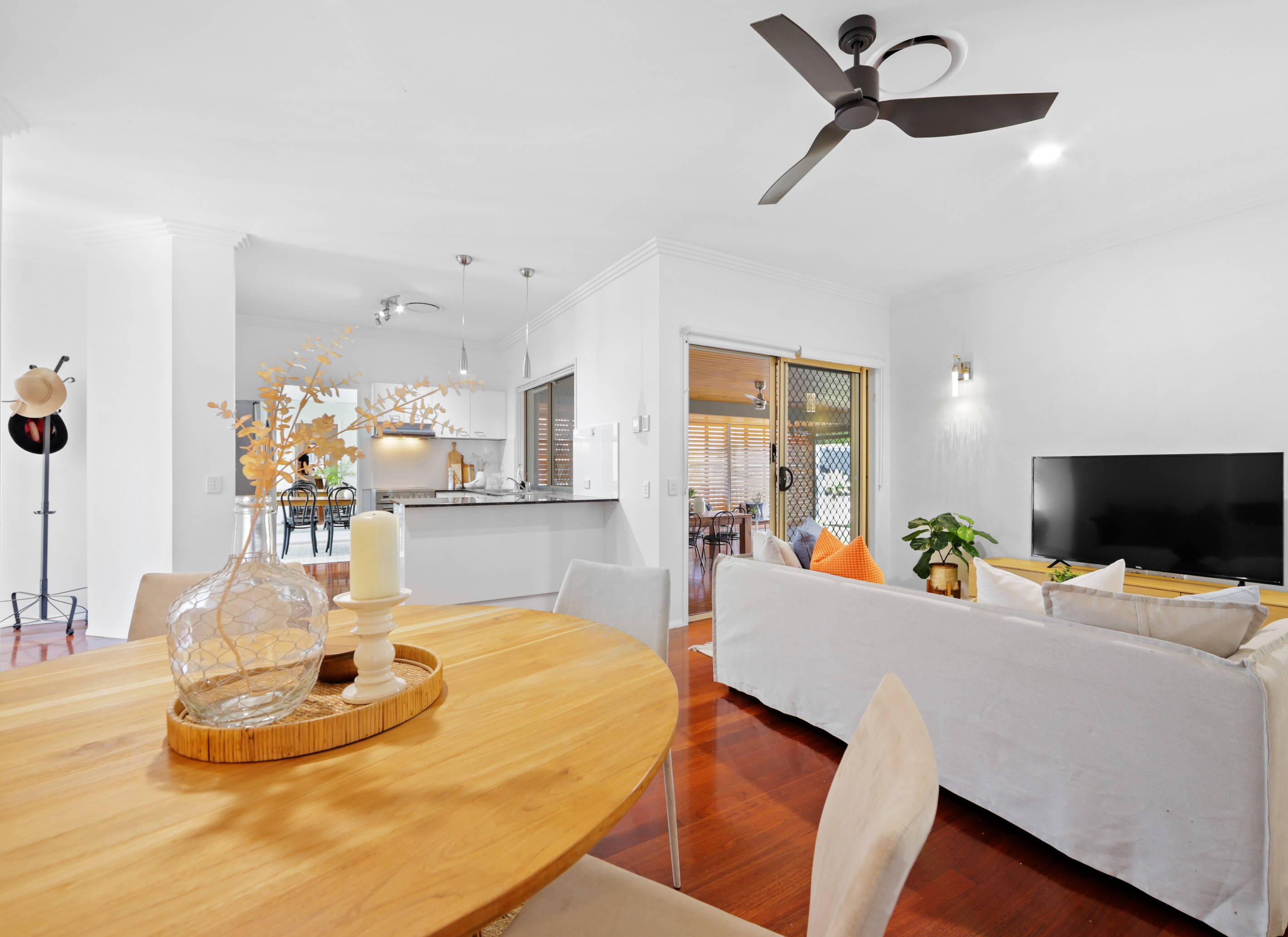 27 Shepton Crescent, Mudgeeraba, QLD 4213