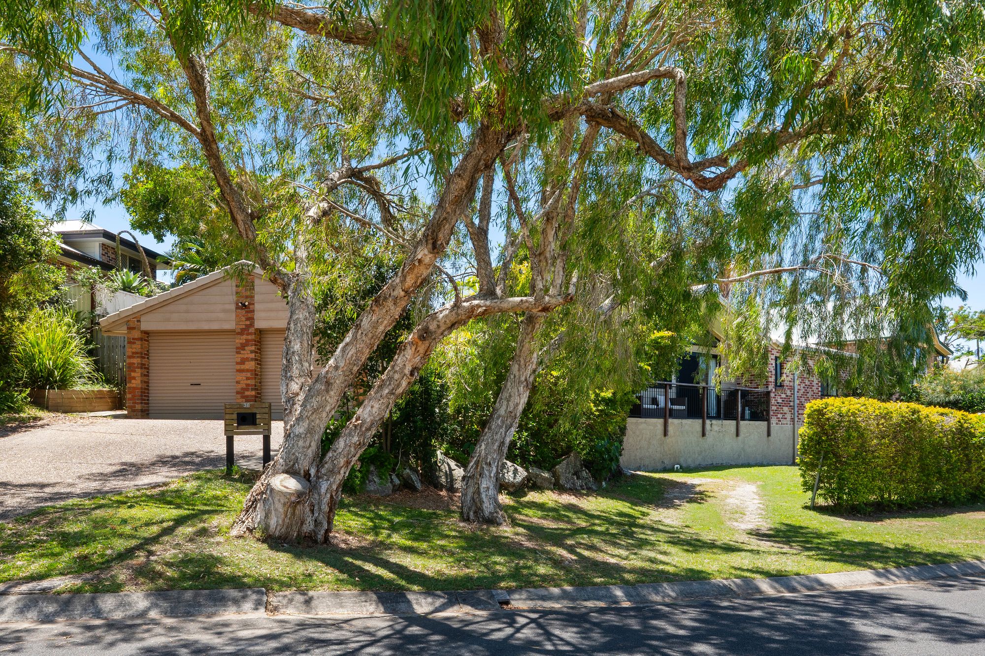 38 Beaconsfield Drive — photo 29 of 30