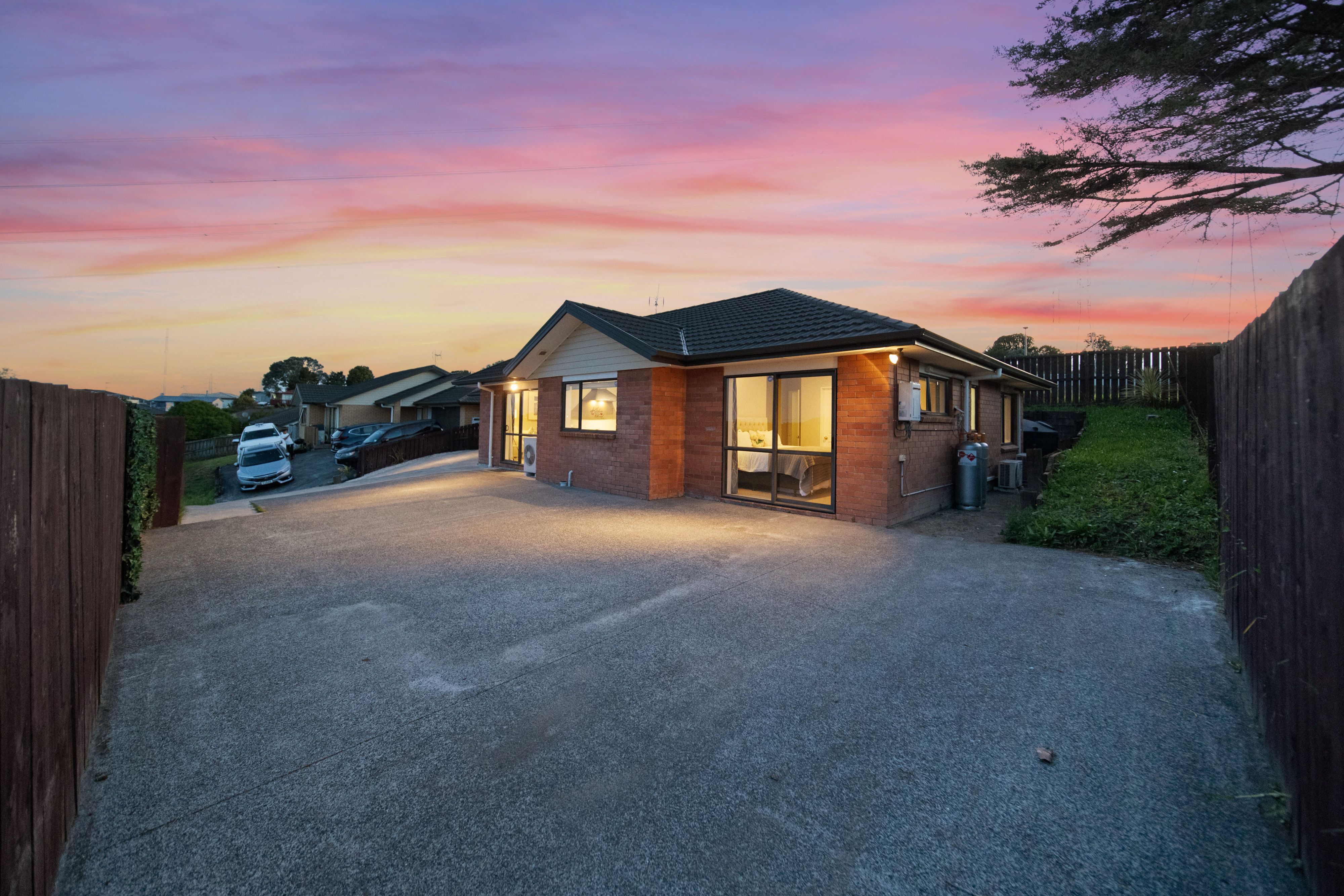 225 Triangle Road, Massey, Waitakere City